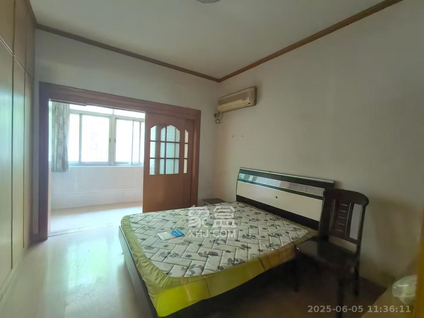 东瓜山二村  1室0厅0卫   1600.00元/月室内图
