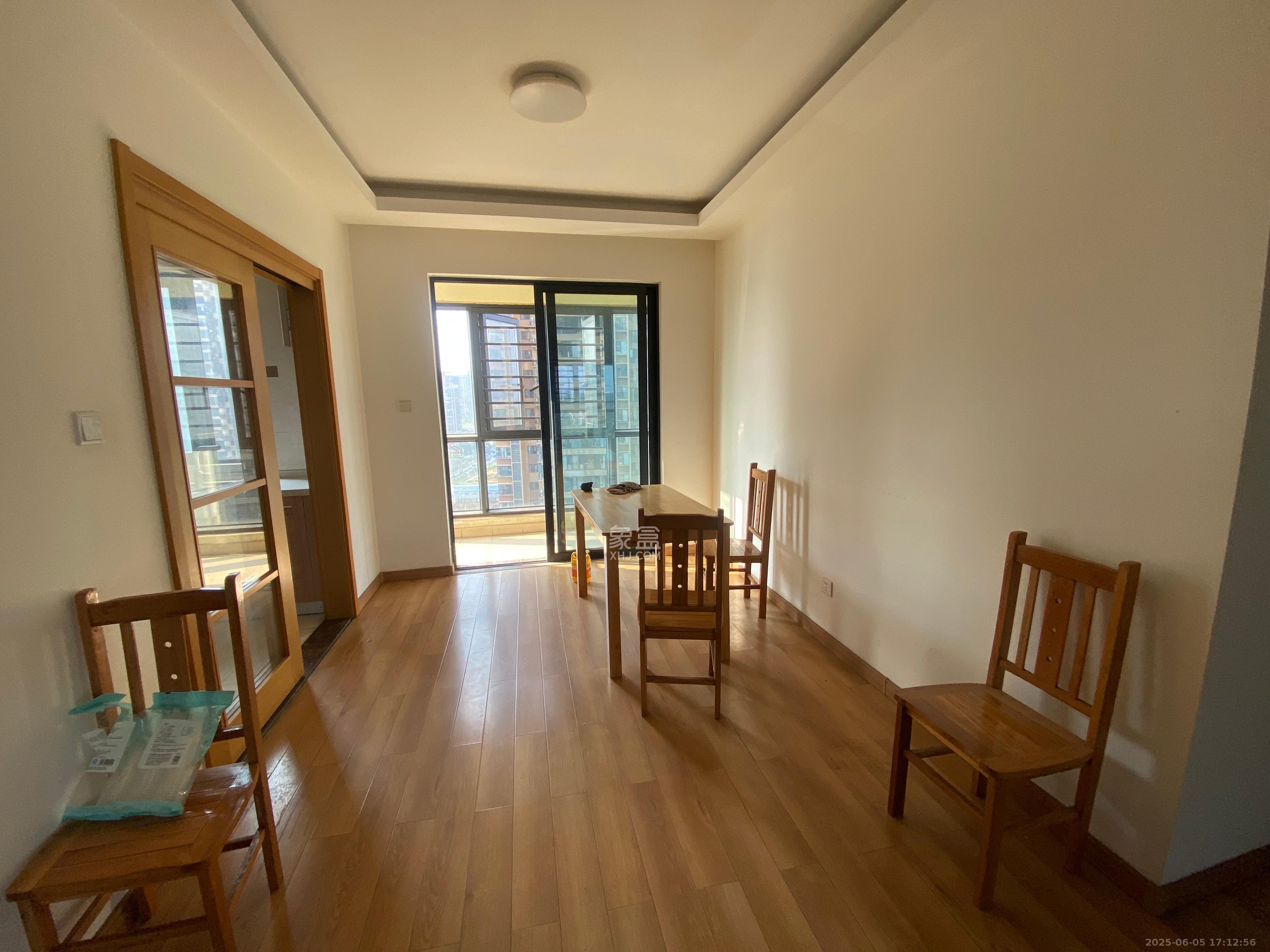 中建嘉和城凤凰台（中建瑞兴家园）  4室2厅2卫   2500.00元/月室内图