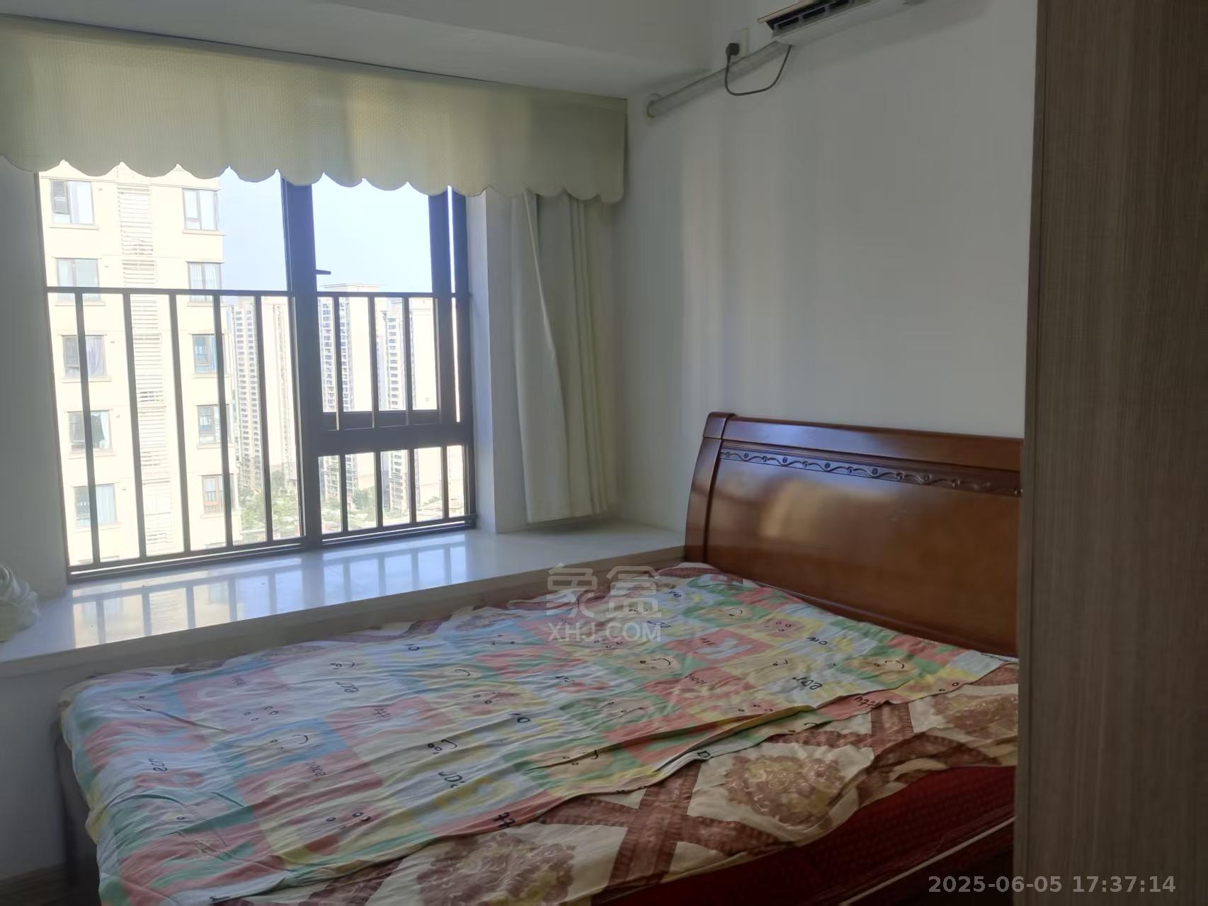 美的翰城  3室2厅2卫    2000.0元/月 美的翰城  3室2厅2卫    2000.0元/月室内图