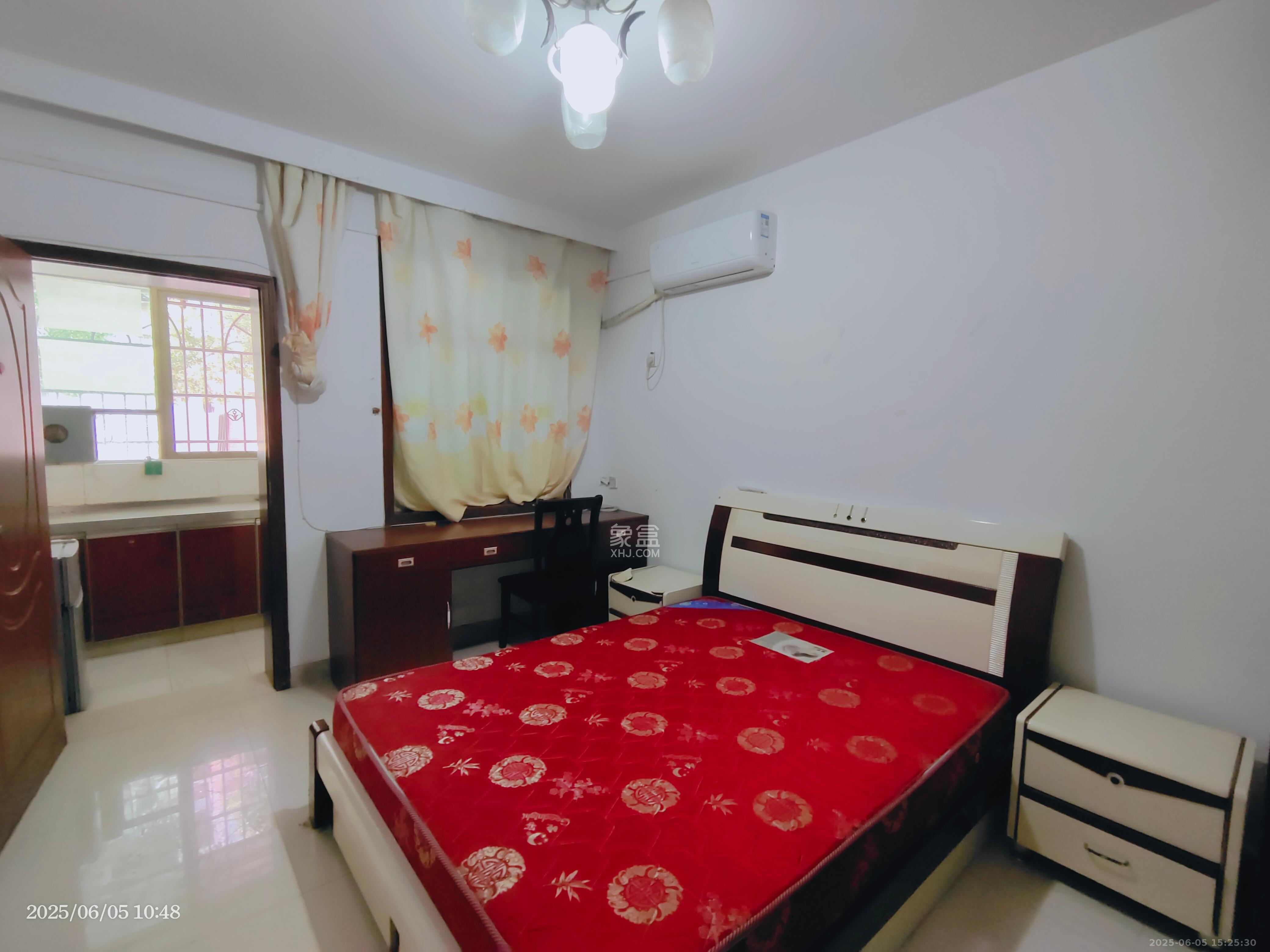 黄泥岭社区 1室2厅1卫 800.0元/月 黄泥岭社区 1室2厅1卫 800.0元/月室内图