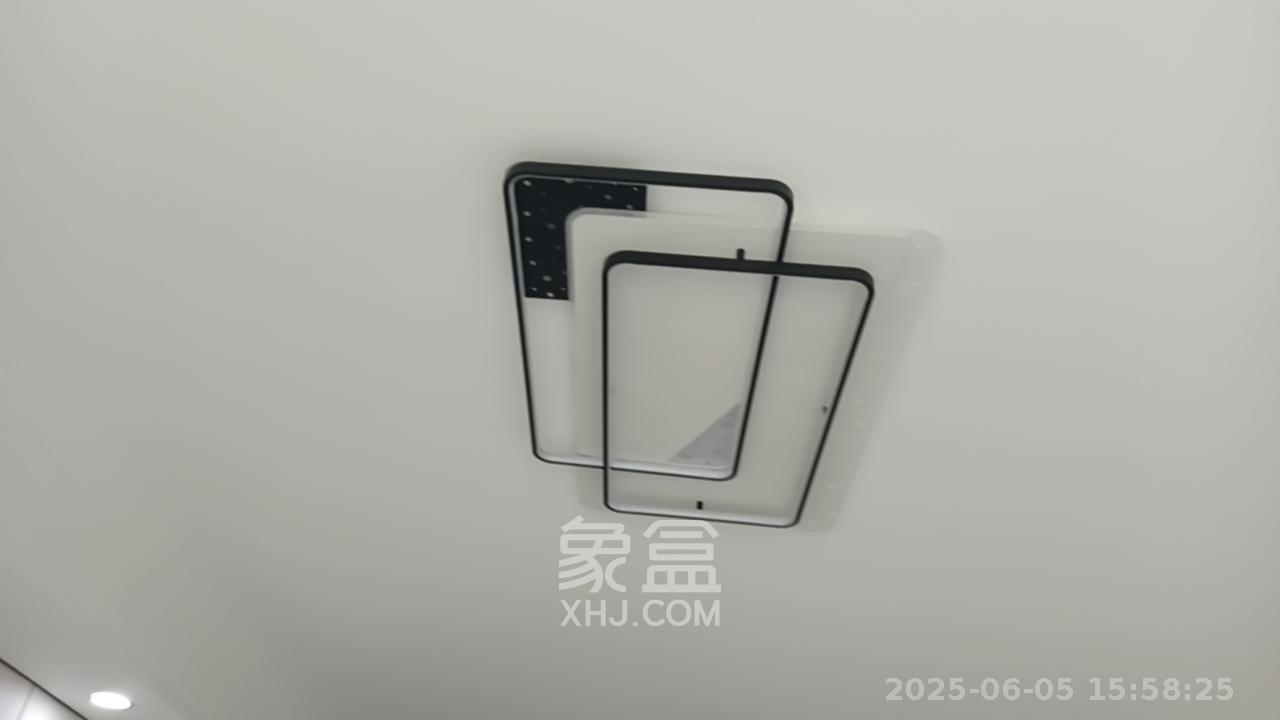 珑璟学府 2室2厅1卫 2600.0元/月 珑璟学府 2室2厅1卫 2600.0元/月室内图