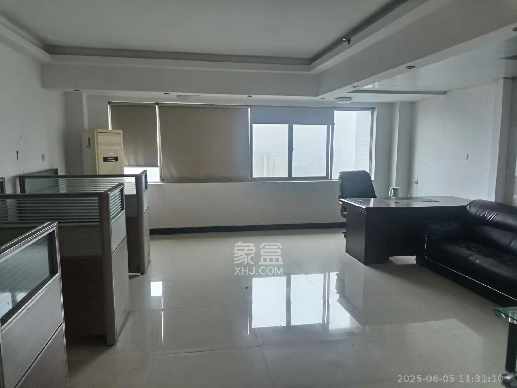 香颂国际 1室1厅1卫 1300.0元/月 香颂国际 1室1厅1卫 1300.0元/月室内图