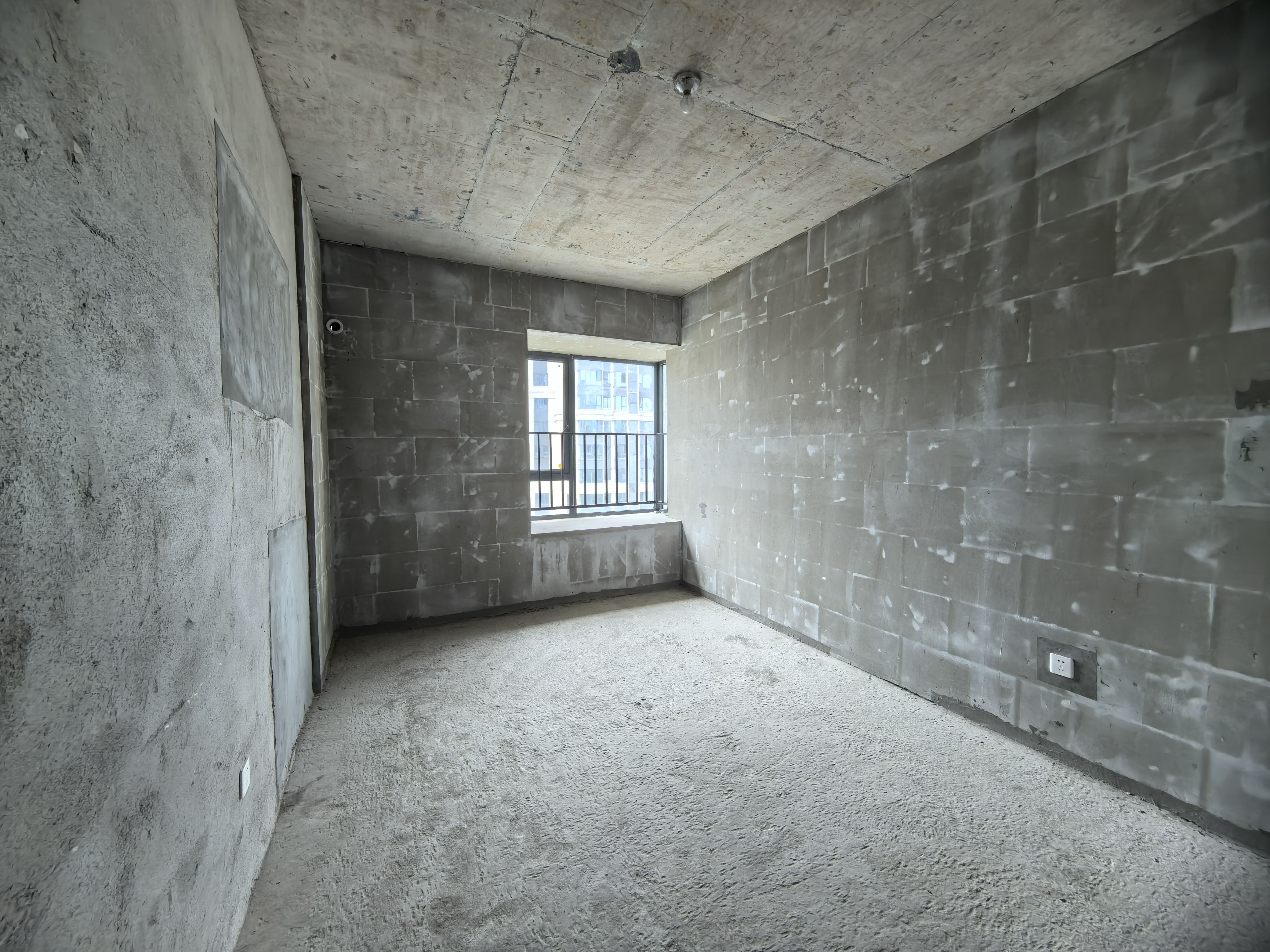 中建凤栖台  3室2厅2卫   54.00万客厅