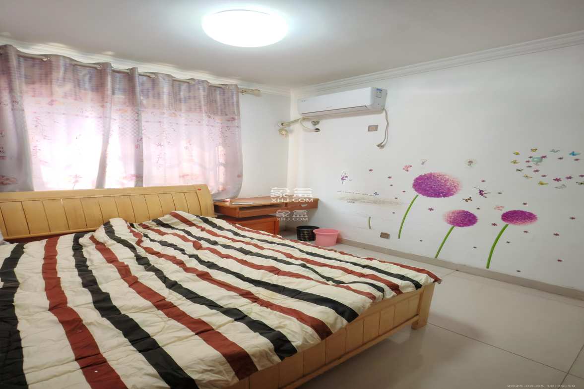 雨花公馆(紫苔名苑) 3室2厅1卫 2700.0元/月 雨花公馆(紫苔名苑) 3室2厅1卫 2700.0元/月室内图