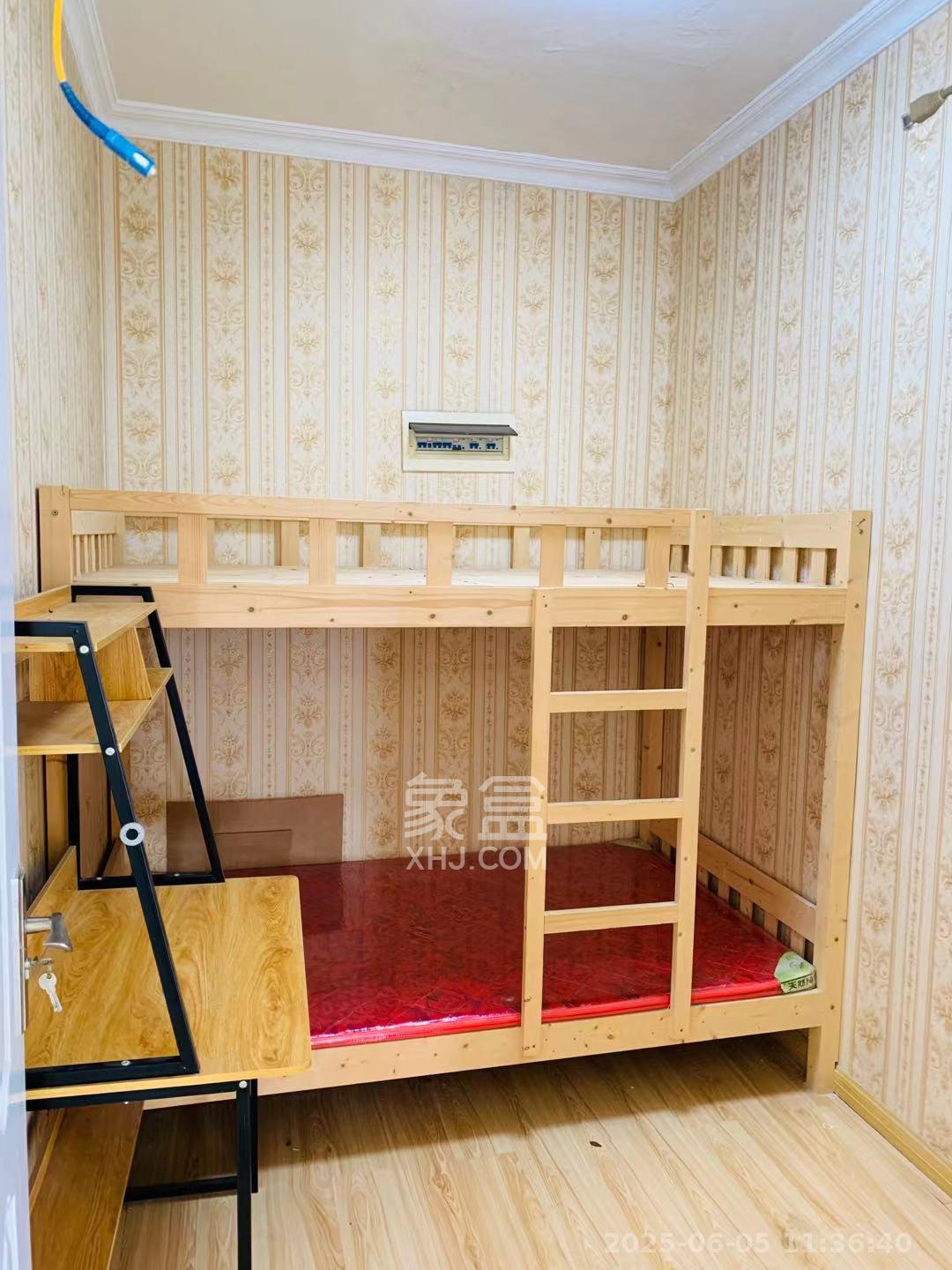 湘核佳苑  3室2厅1卫   2500.00元/月室内图