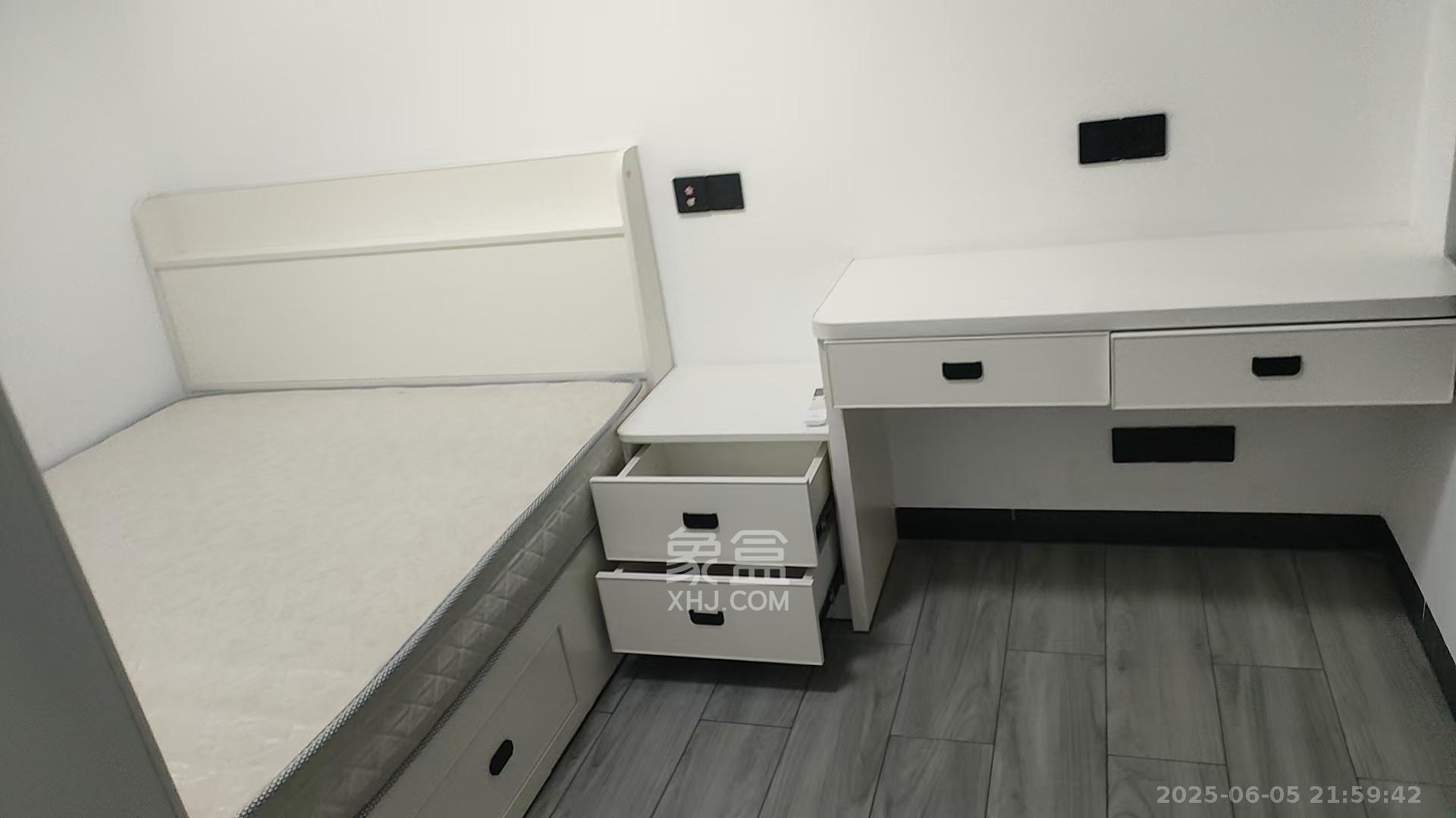 嘉雨兴园  2室1厅1卫    2800.0元/月 嘉雨兴园  2室1厅1卫    2800.0元/月室内图