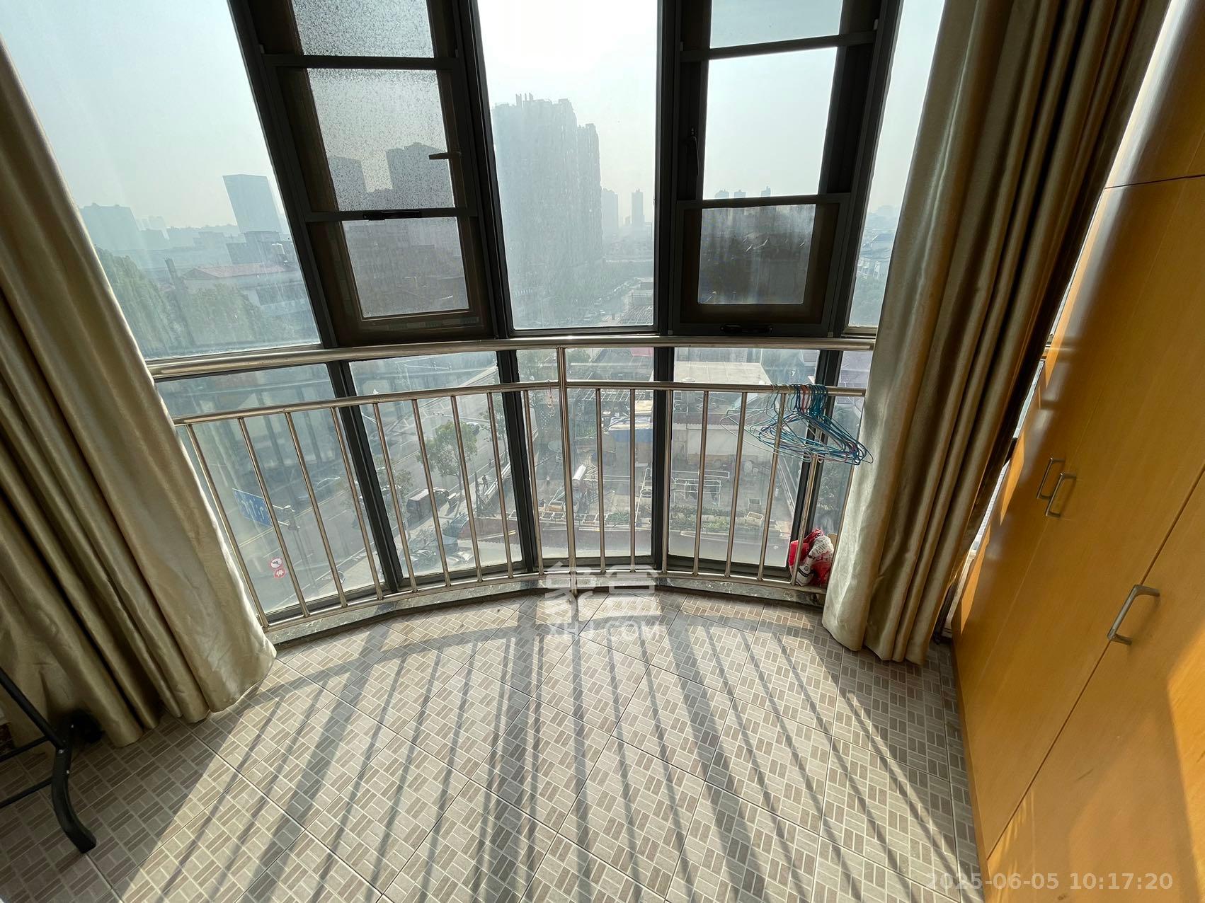 海林馨香雅苑  2室2厅1卫    2000.0元/月室内图