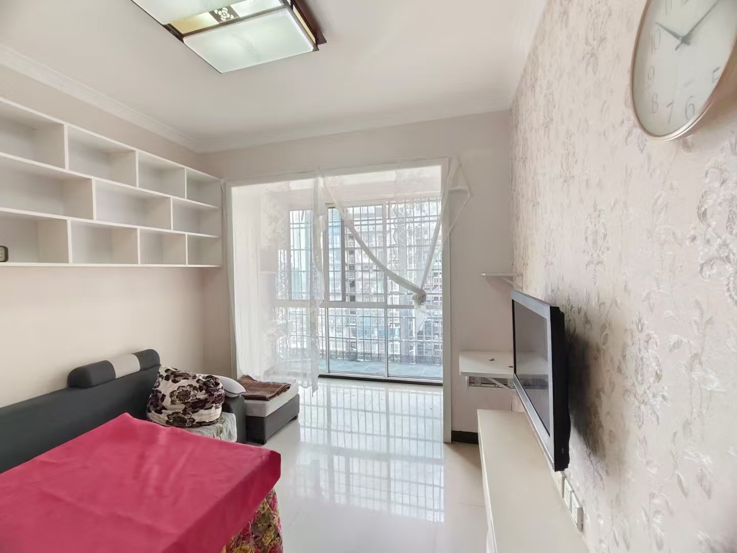 星海名都 2室1厅1卫 25.8万 星海名都 2室1厅1卫 25.8万客厅