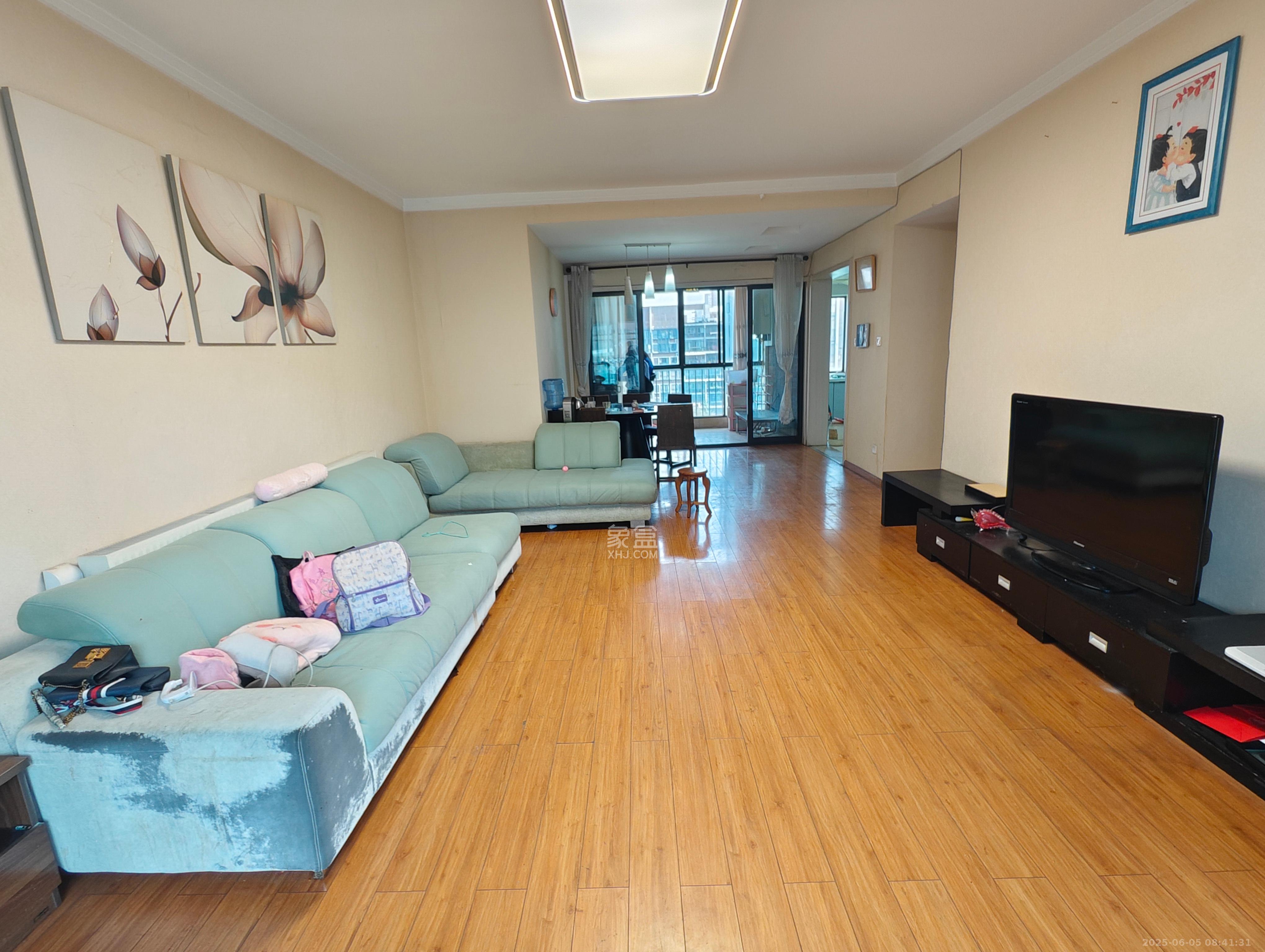 茂华国际湘 3室2厅2卫 2700.0元/月 茂华国际湘 3室2厅2卫 2700.0元/月室内图