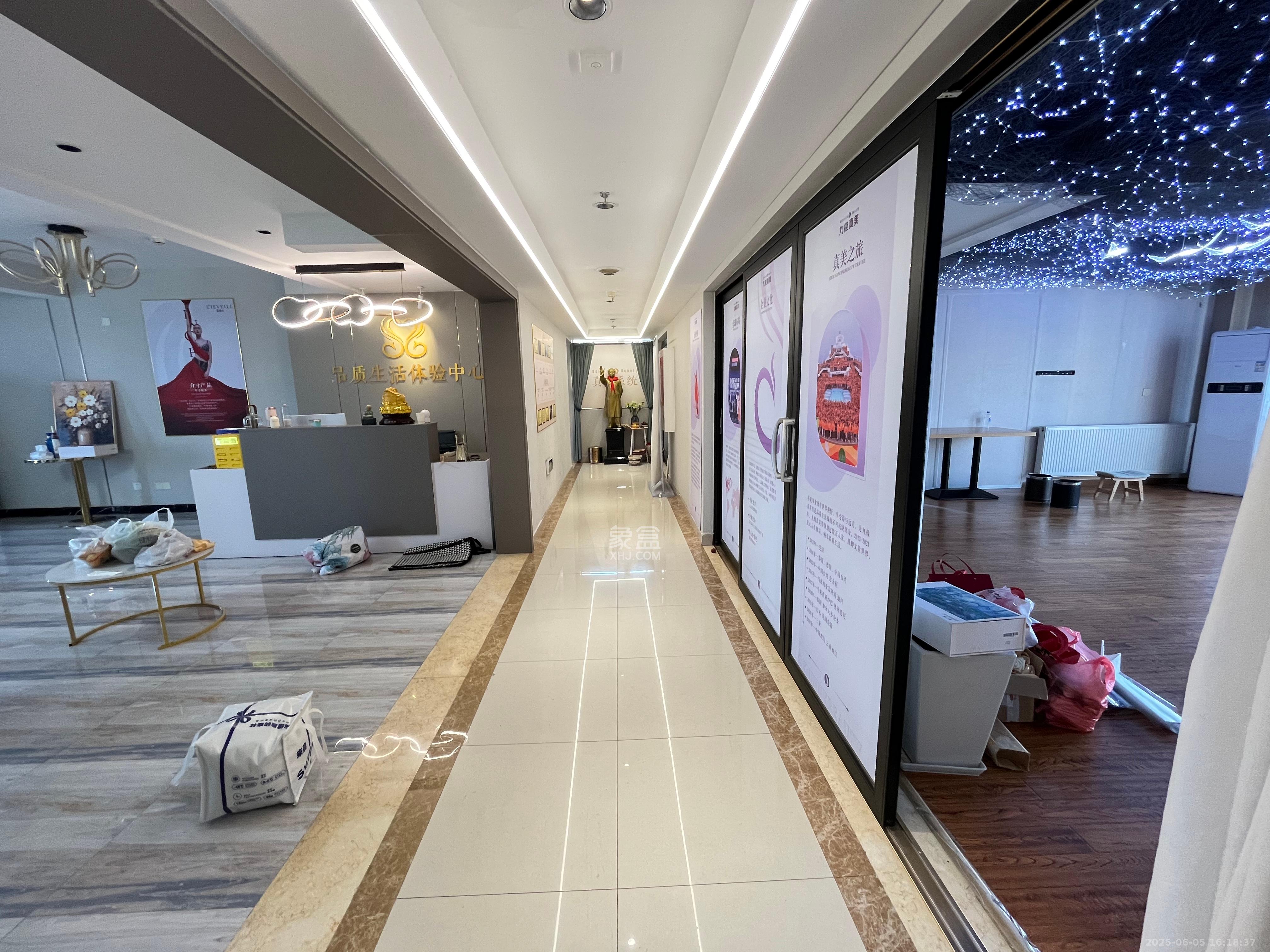 合能洋湖公馆  1室1厅1卫    7600.0元/月 合能洋湖公馆  1室1厅1卫    7600.0元/月