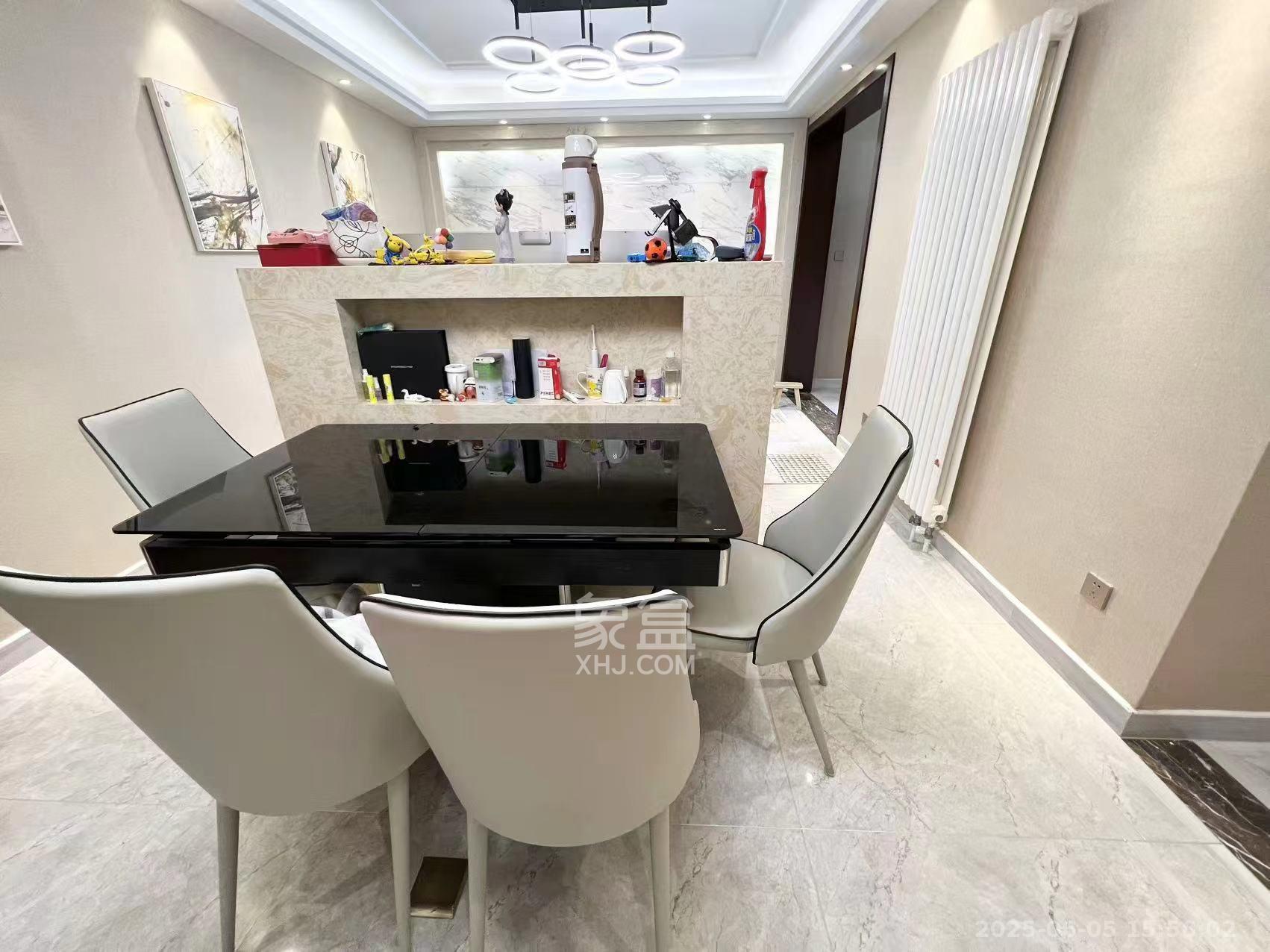 怡海星城 3室2厅1卫 2500.0元/月 怡海星城 3室2厅1卫 2500.0元/月室内图