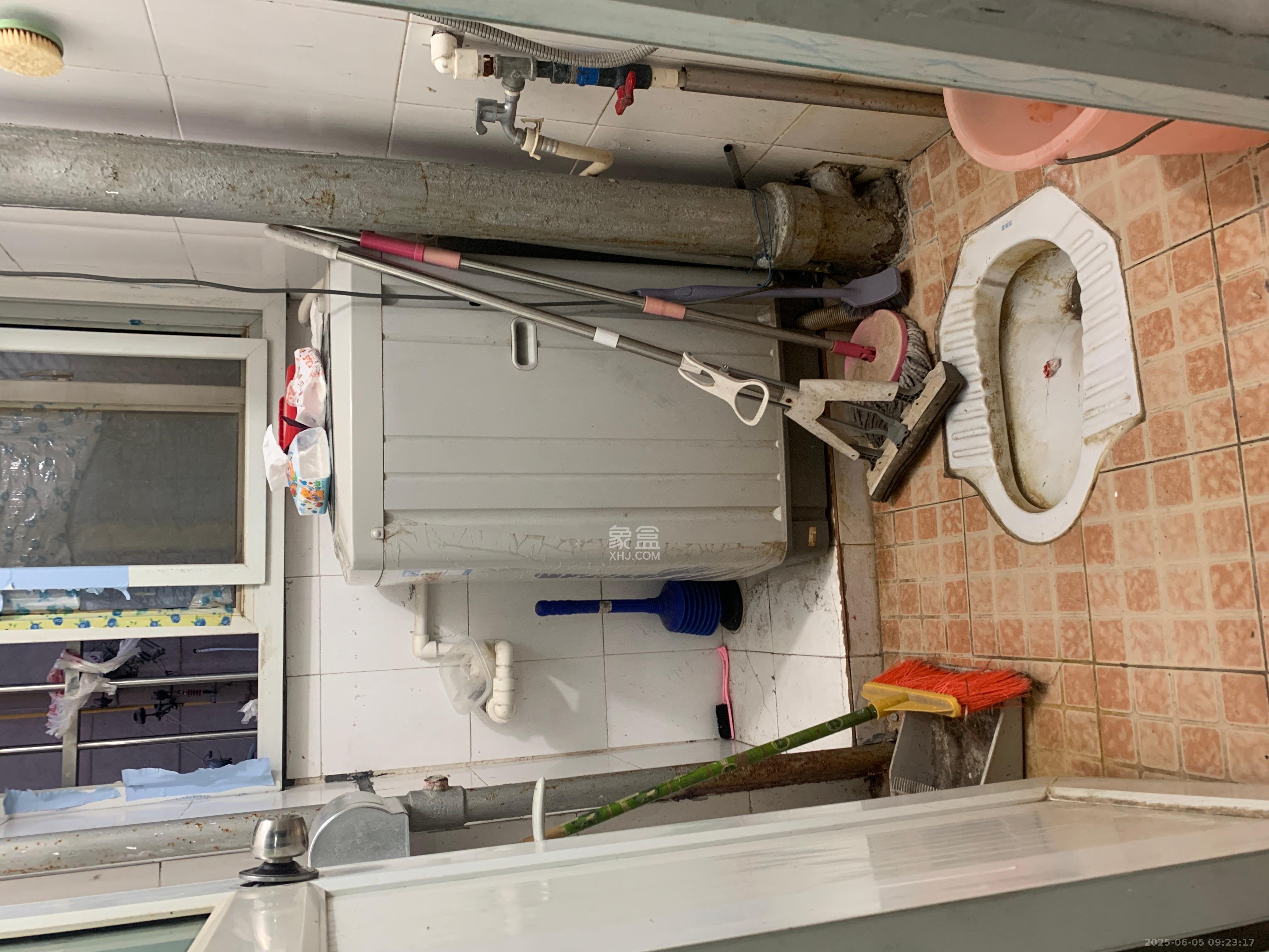 红花坡社区 2室1厅1卫 1200.0元/月 红花坡社区 2室1厅1卫 1200.0元/月室内图