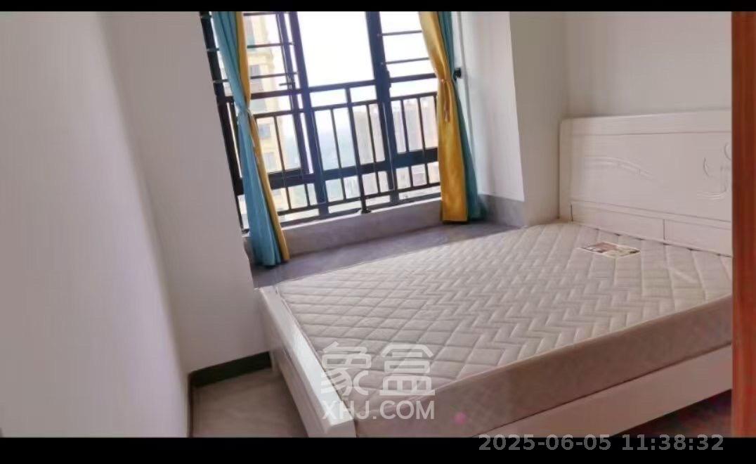 星城春晓  5室2厅2卫   2100.00元/月室内图