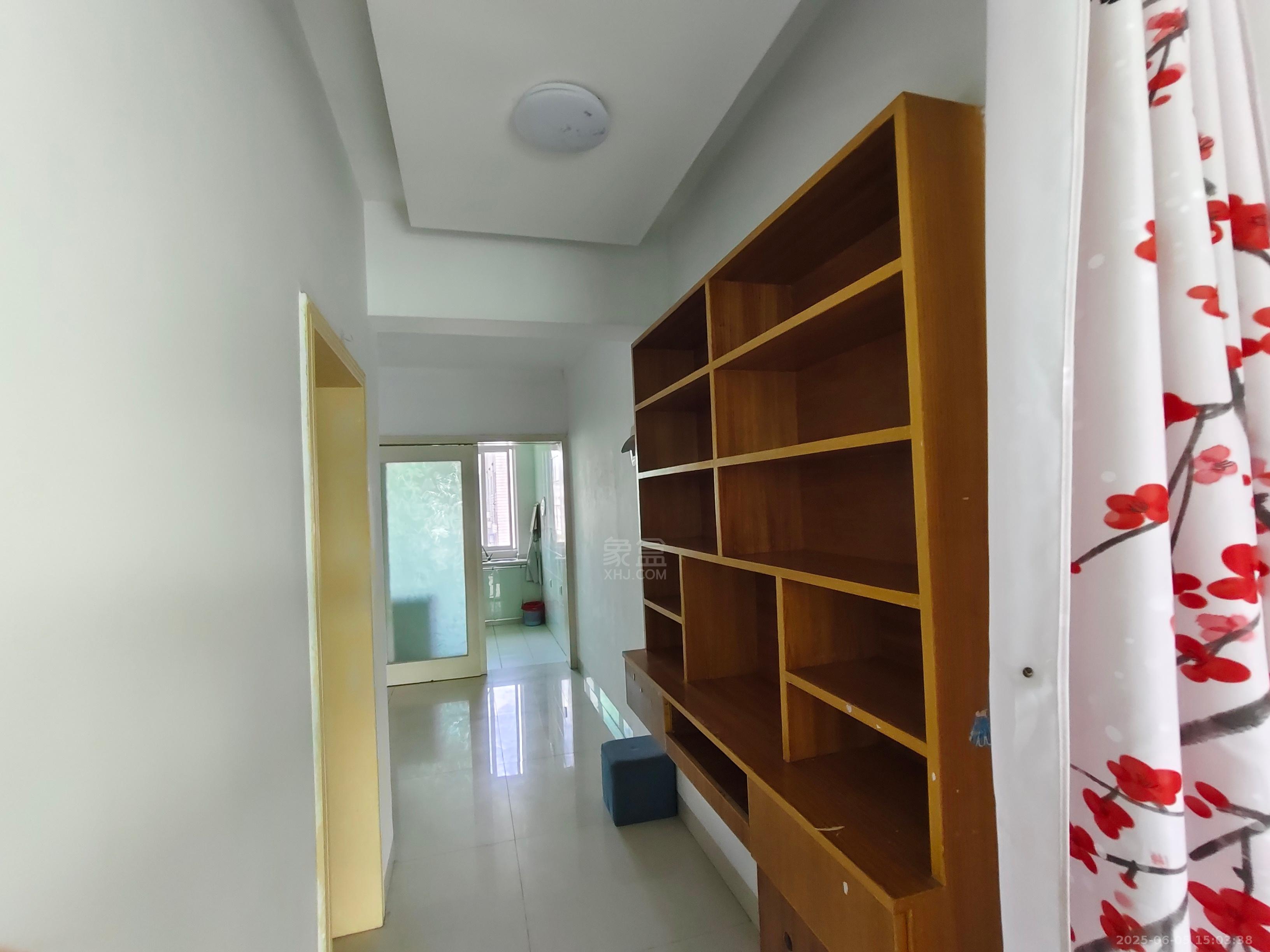 金碧华庭 1室0厅0卫 1200.0元/月 金碧华庭 1室0厅0卫 1200.0元/月室内图