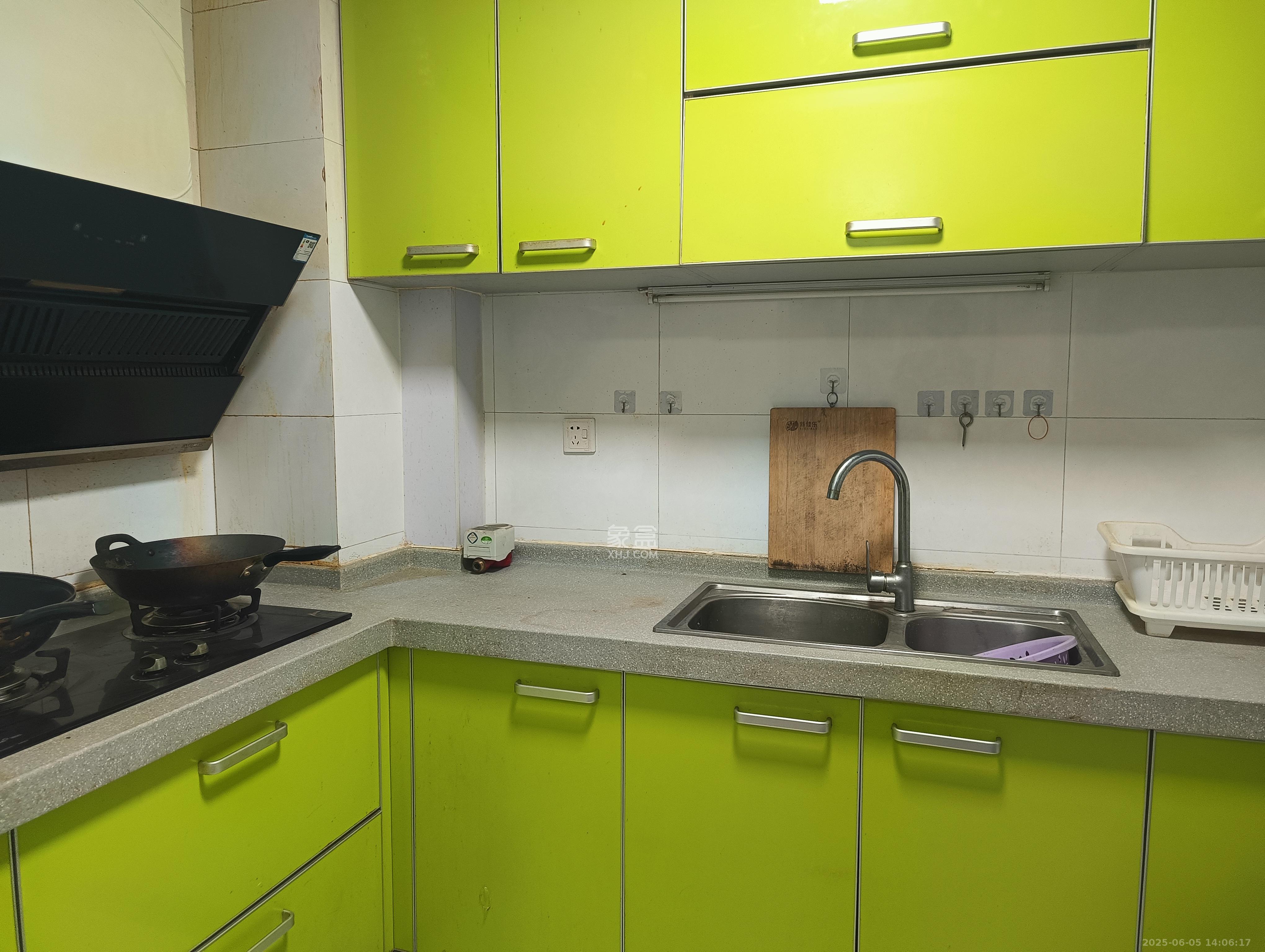 吉祥苑 2室2厅1卫 2600.0元/月 吉祥苑 2室2厅1卫 2600.0元/月室内图