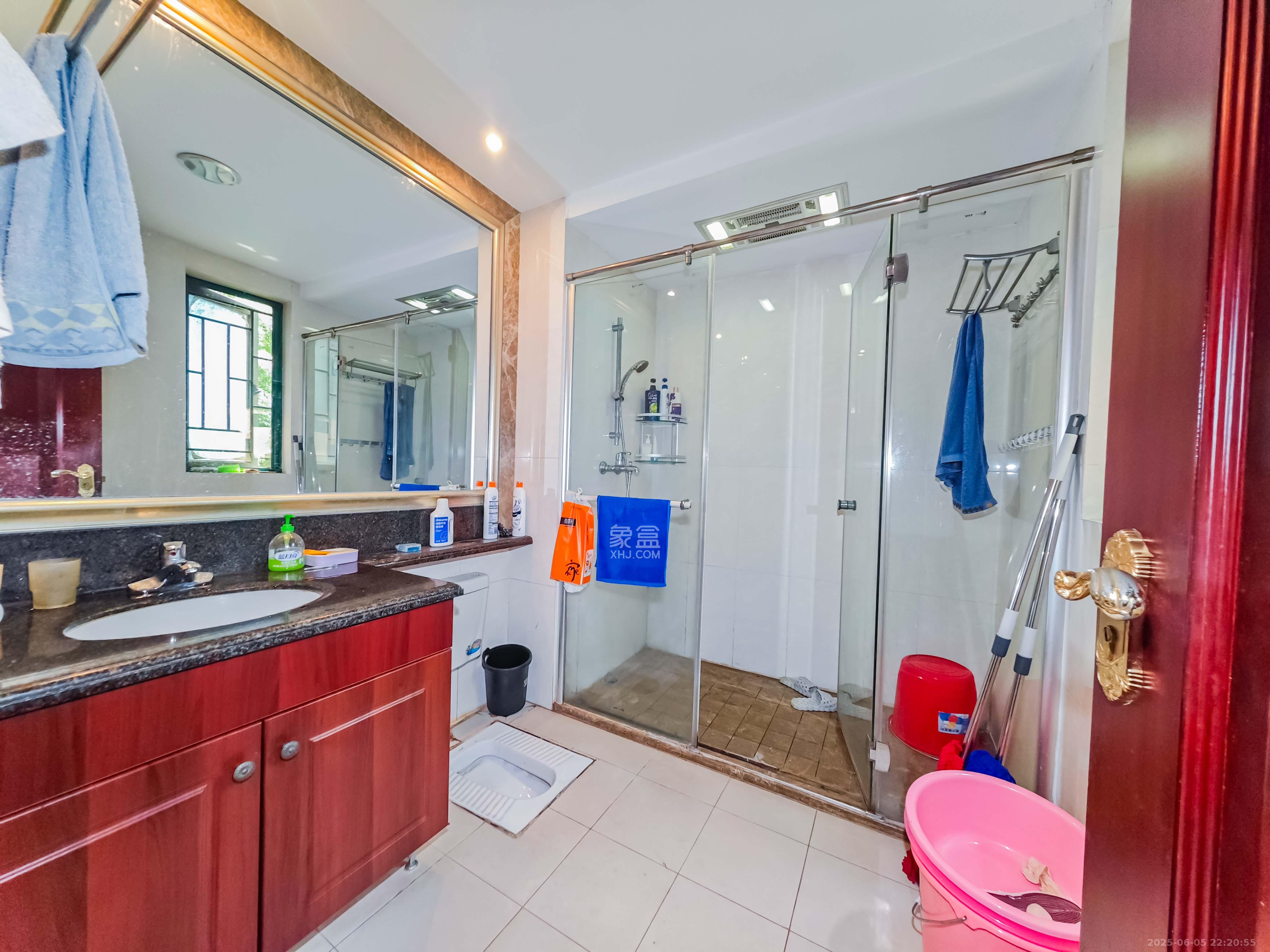 恒大绿洲  3室2厅2卫    116.0万 恒大绿洲  3室2厅2卫    116.0万卫生间