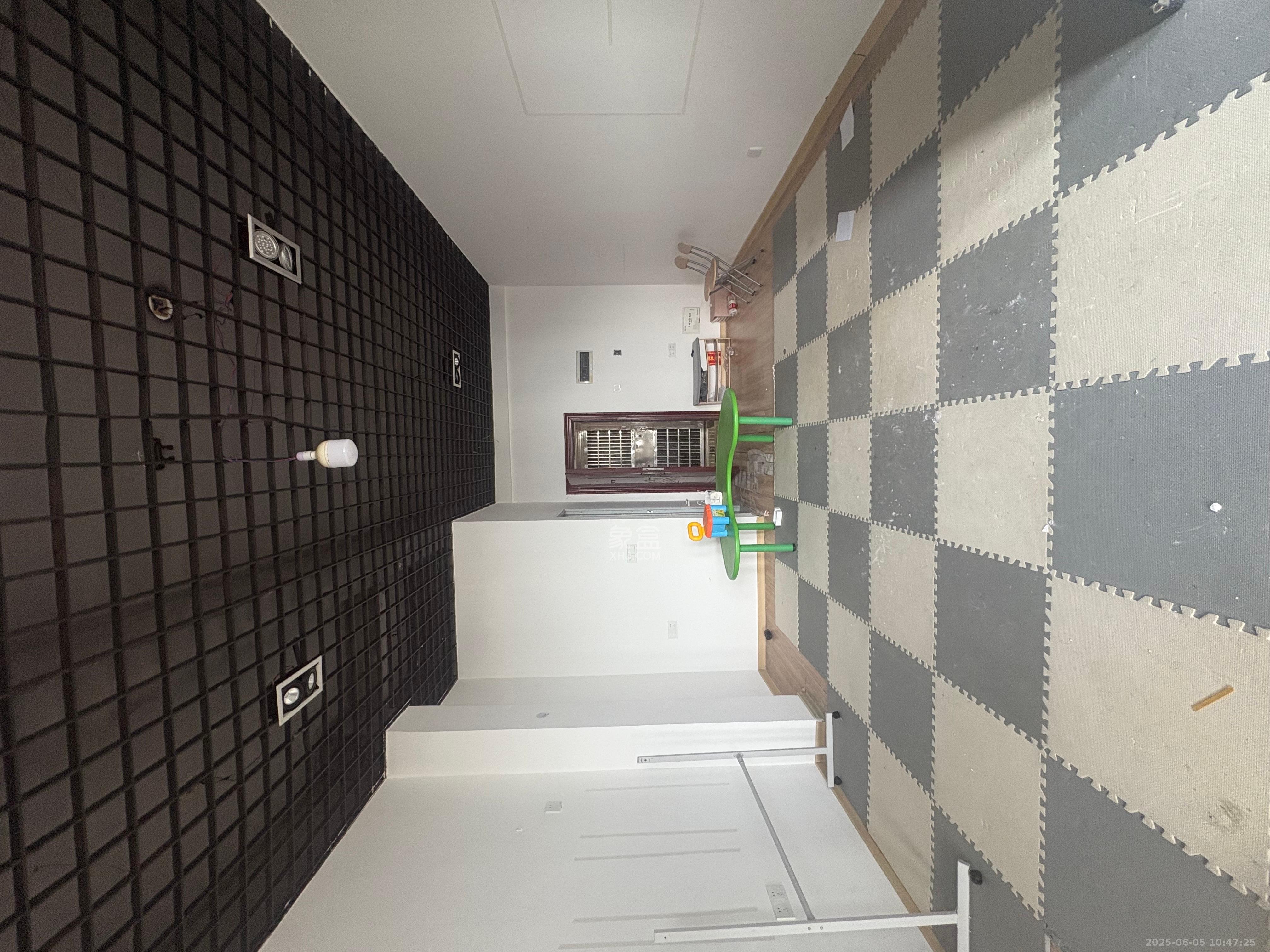 湖湾世景 1室1厅1卫 1000.0元/月 湖湾世景 1室1厅1卫 1000.0元/月室内图