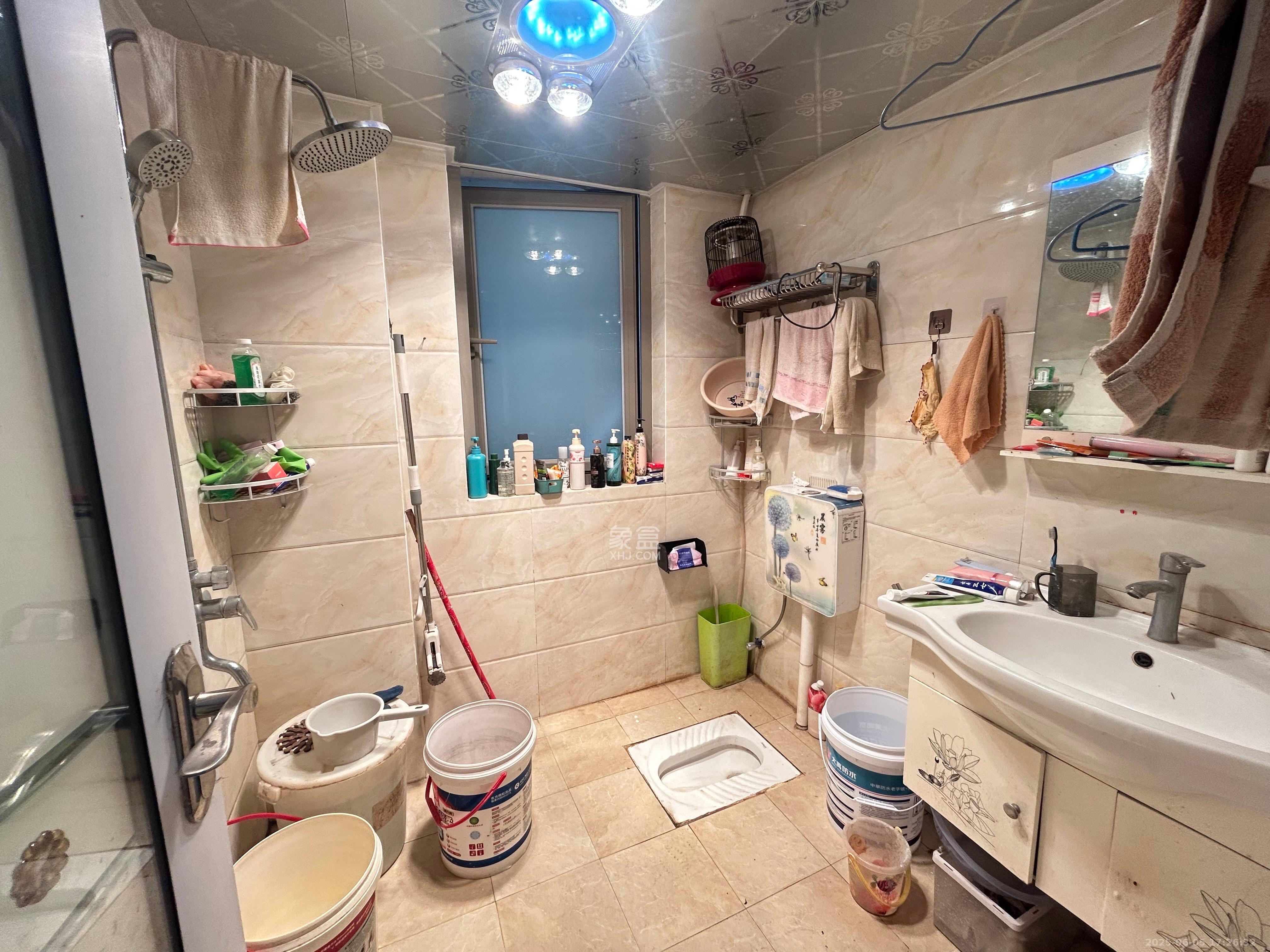 怡海星城 3室2厅1卫 1800.0元/月 怡海星城 3室2厅1卫 1800.0元/月室内图