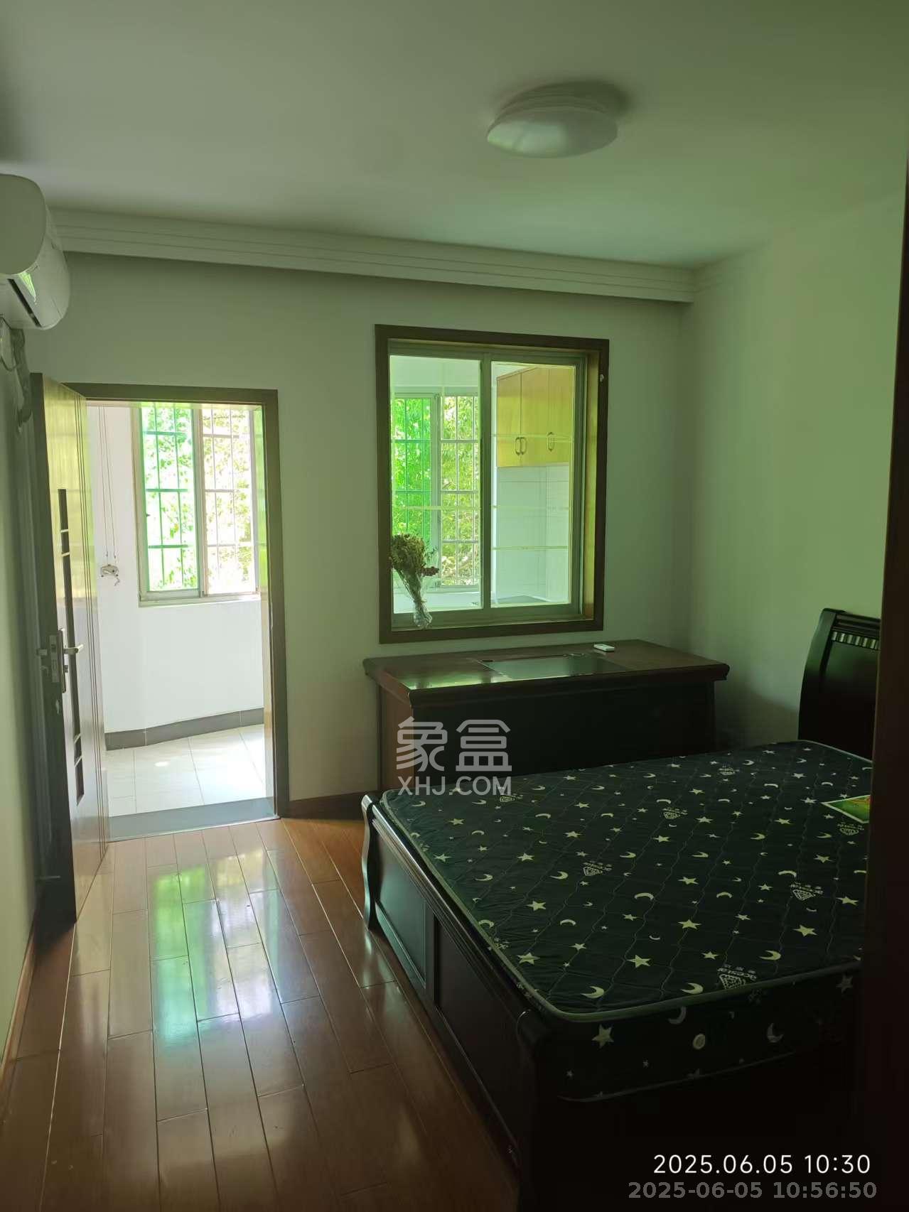 中南汽车世界 3室2厅1卫 1500.0元/月 中南汽车世界 3室2厅1卫 1500.0元/月室内图