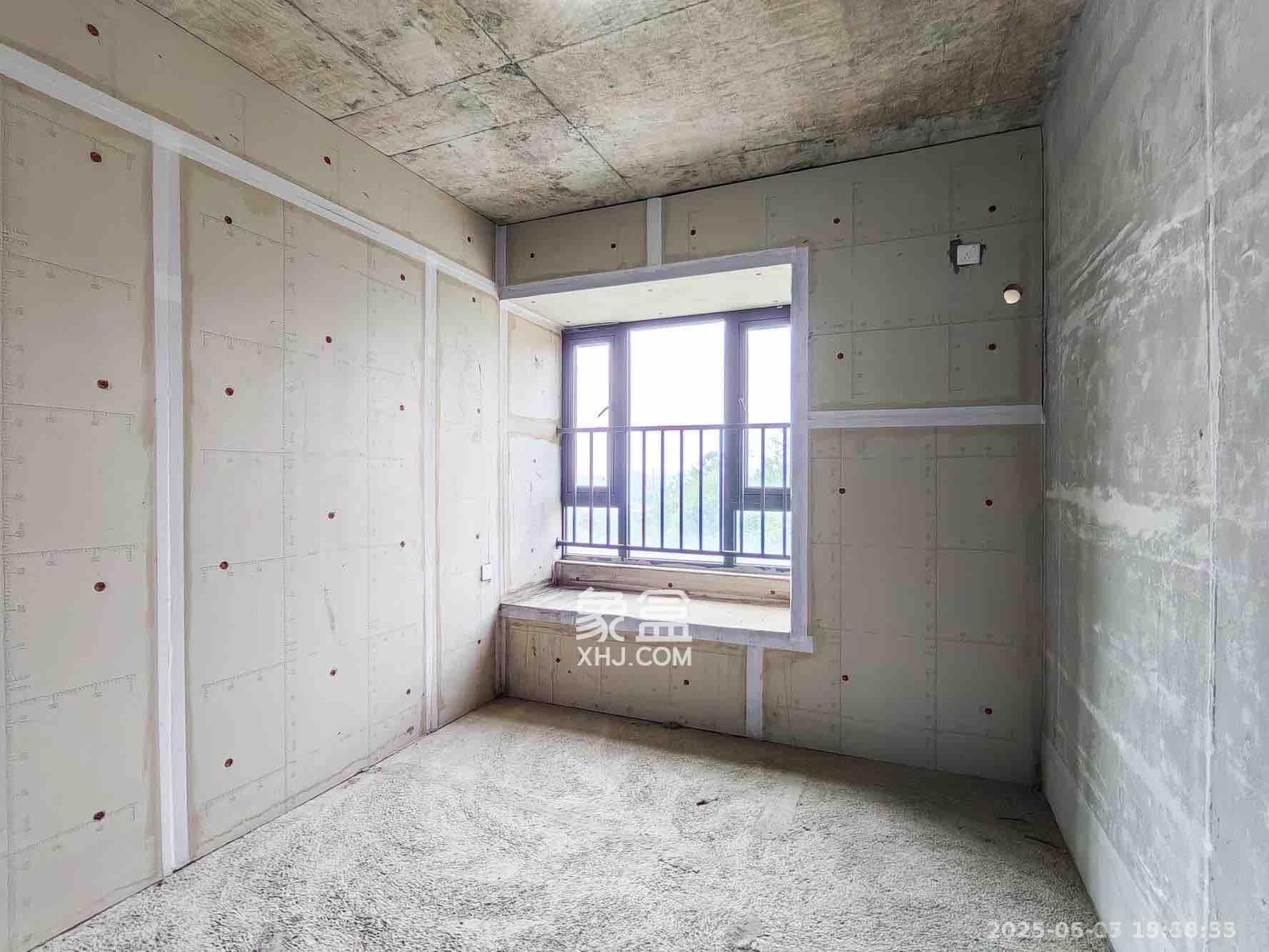 保利金香槟 3室2厅2卫 1200.0元/月 保利金香槟 3室2厅2卫 1200.0元/月室内图