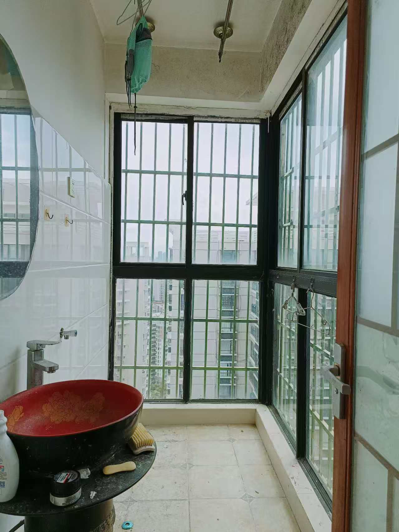 洛杉矶城  2室2厅1卫   103.00万室内图