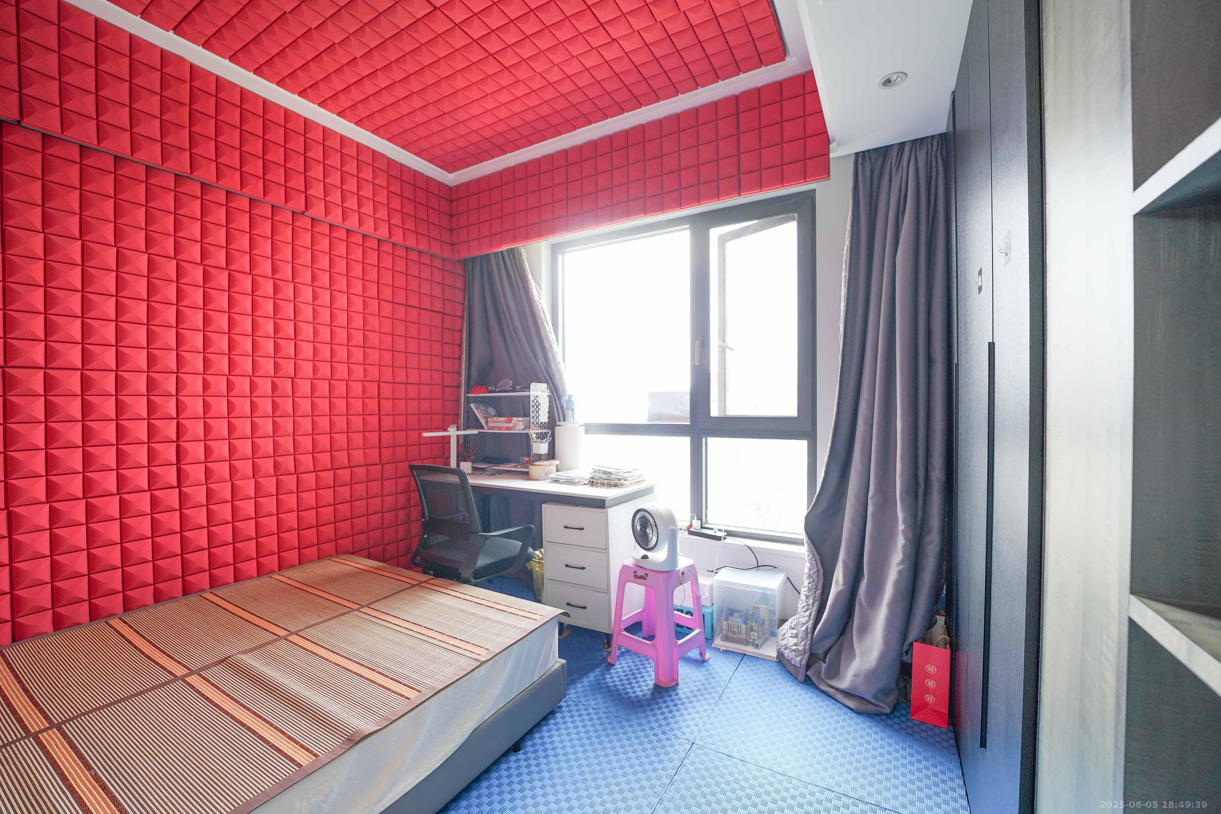 五矿万境蓝山 3室2厅2卫 182.0万 五矿万境蓝山 3室2厅2卫 182.0万卧室