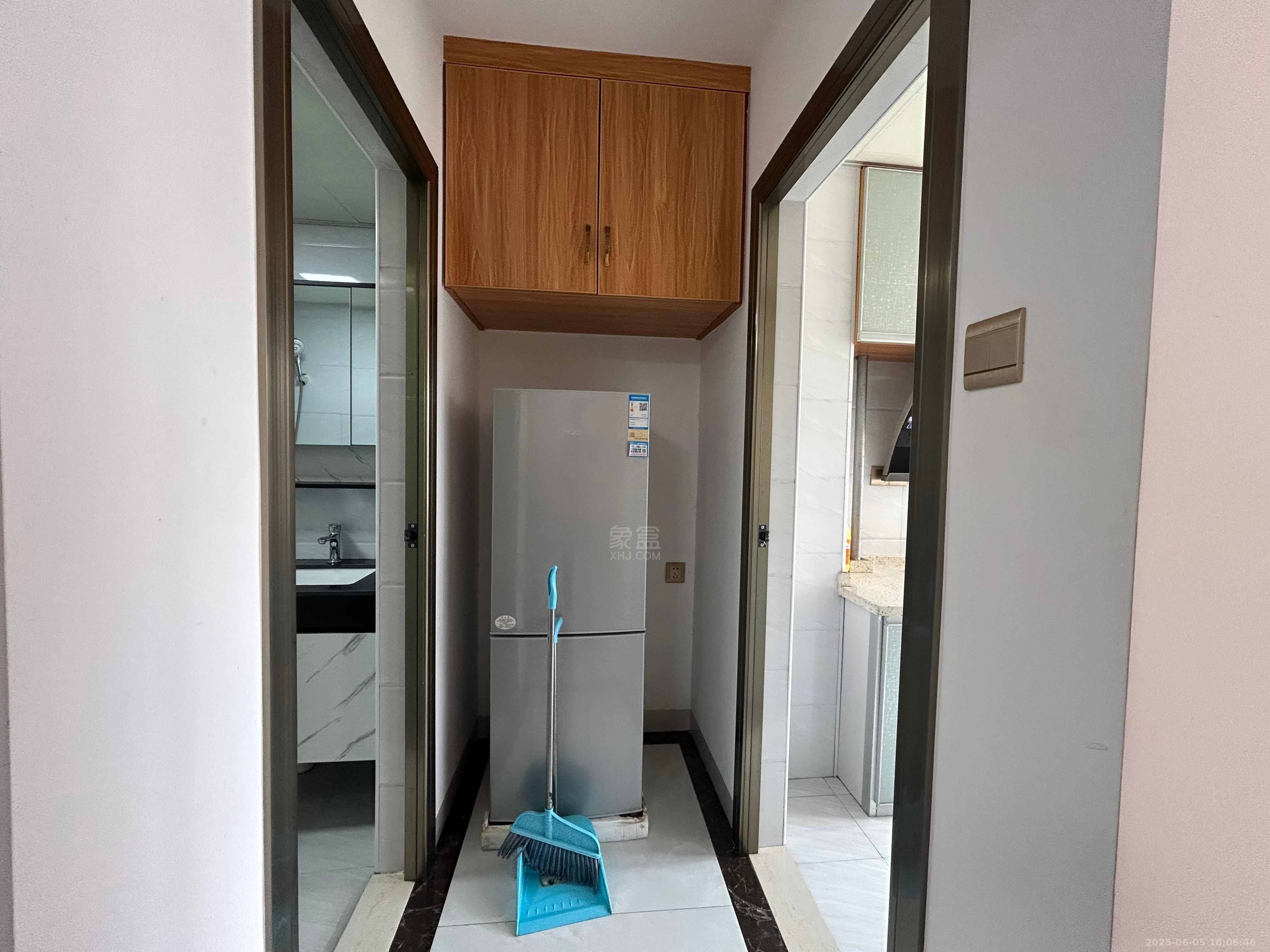 栗雨香堤  1室1厅1卫    1300.0元/月