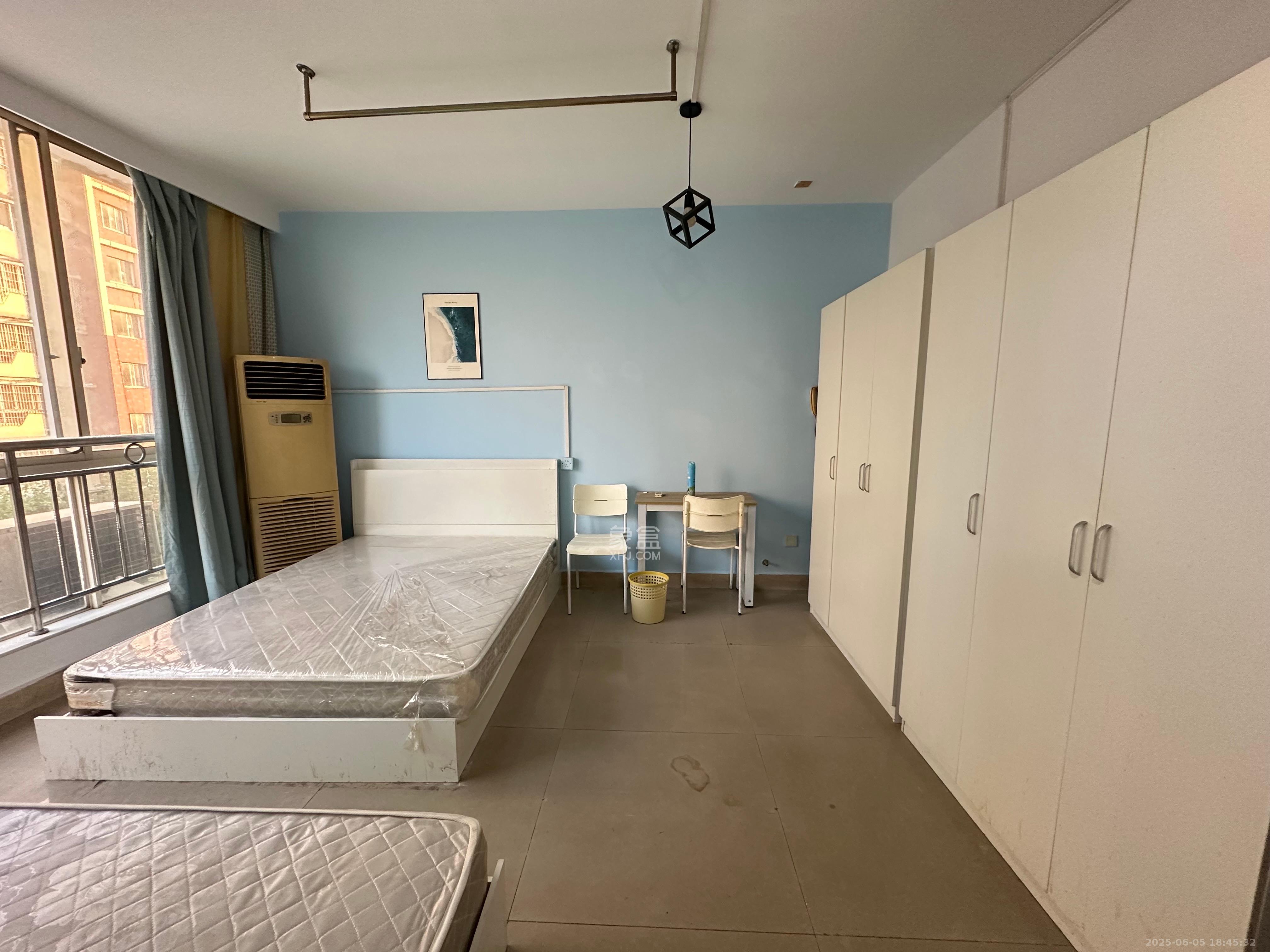 四季美景一、二期 1室1厅1卫 800.0元/月 四季美景一、二期 1室1厅1卫 800.0元/月室内图