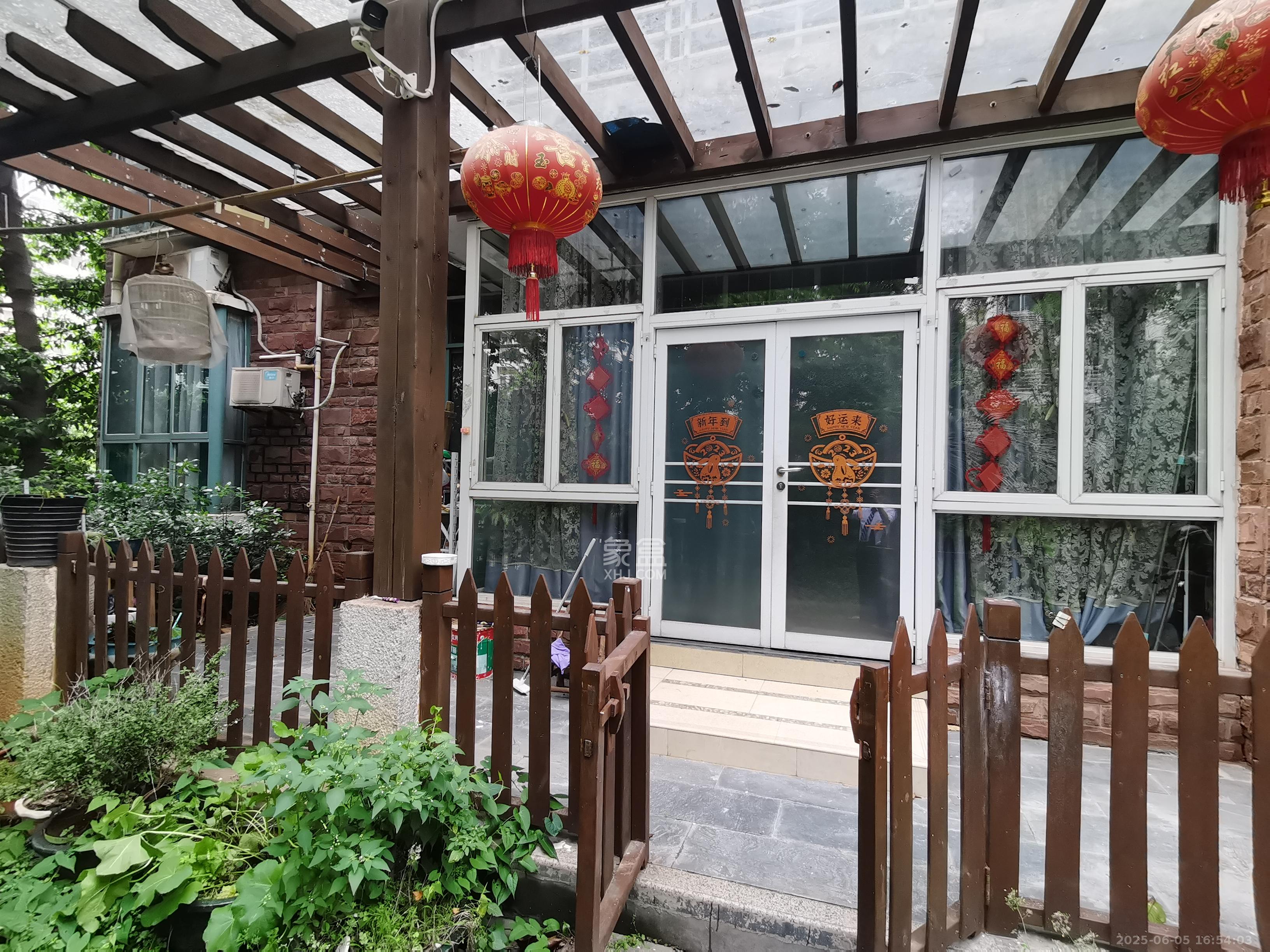 美林景园  3室2厅2卫   3000.00元/月室内图