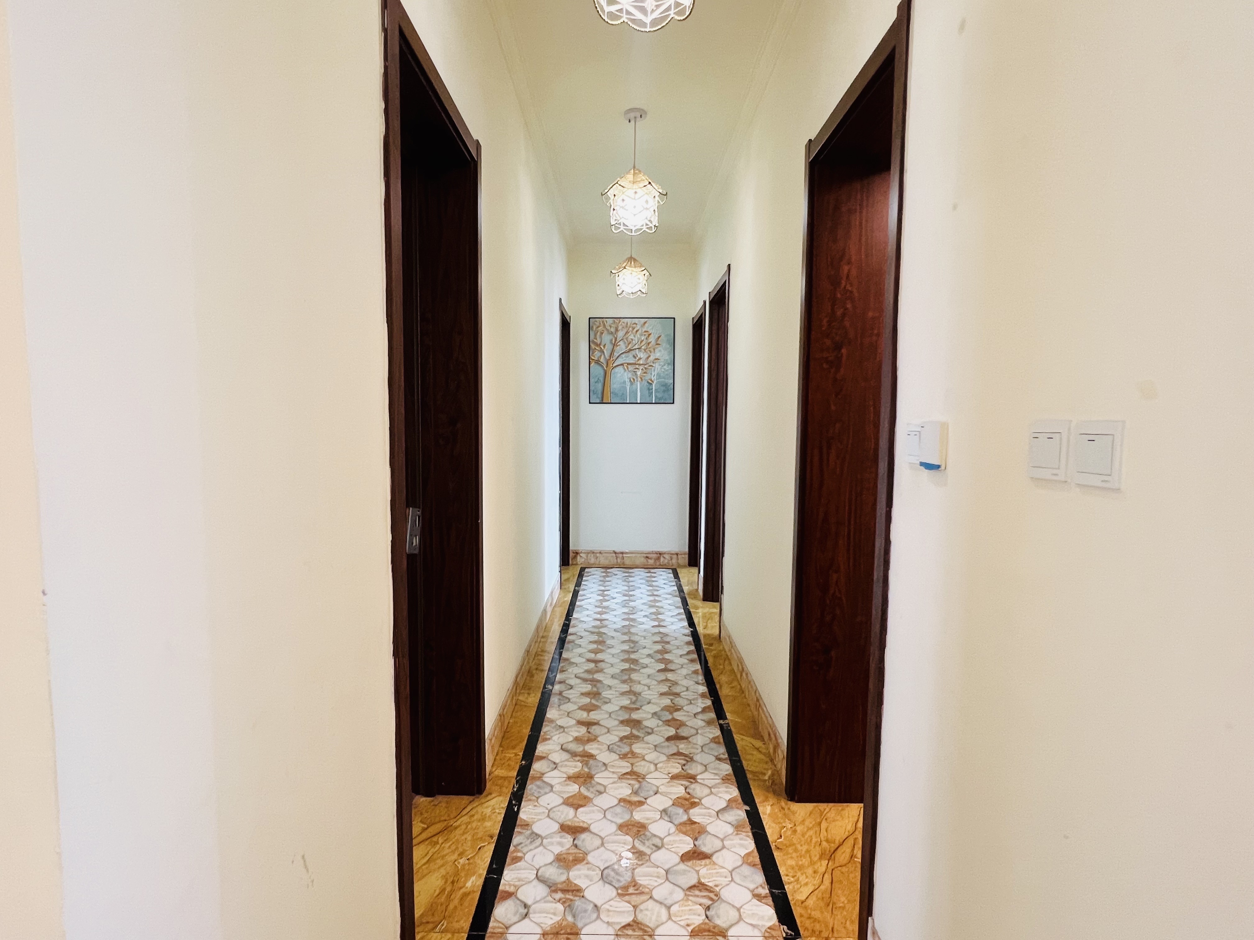 碧桂园 5室2厅3卫 4500.0元/月 碧桂园 5室2厅3卫 4500.0元/月室内图