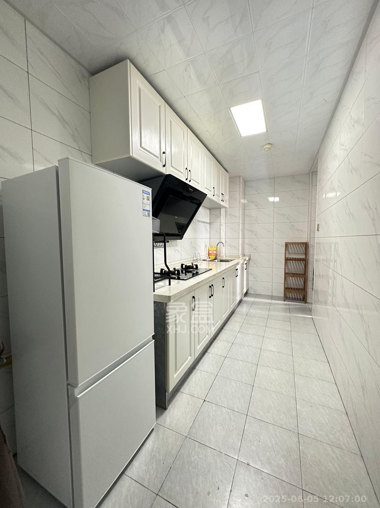 北辰三角洲E6区 3室2厅1卫 4000.0元/月 北辰三角洲E6区 3室2厅1卫 4000.0元/月室内图