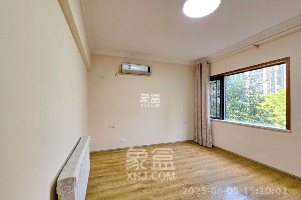 茂华国际湘 3室2厅2卫 2900.0元/月 茂华国际湘 3室2厅2卫 2900.0元/月室内图