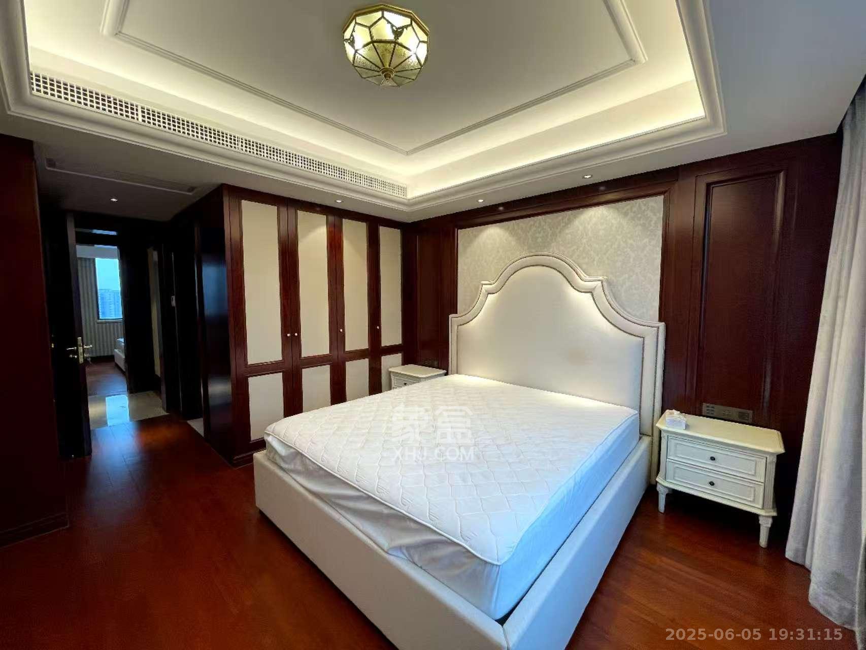 运达中央广场一、二期 3室2厅2卫 13000.0元/月 运达中央广场一、二期 3室2厅2卫 13000.0元/月室内图