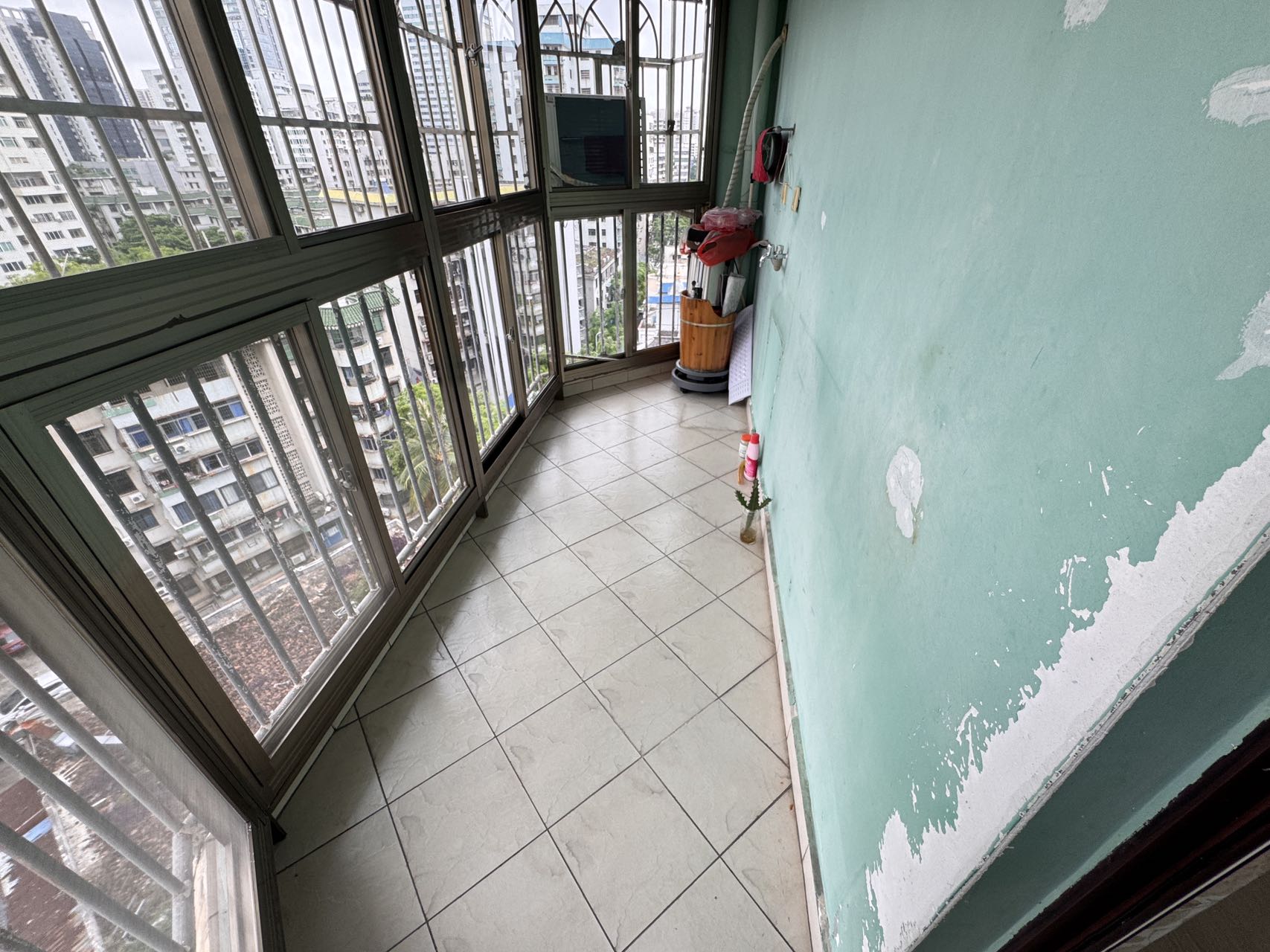 都市庭苑  3室2厅2卫    3300.0元/月 都市庭苑  3室2厅2卫    3300.0元/月室内图