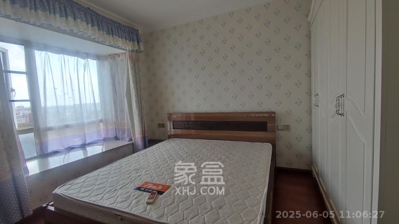 嘉华城（一期）  3室2厅1卫   2500.00元/月室内图