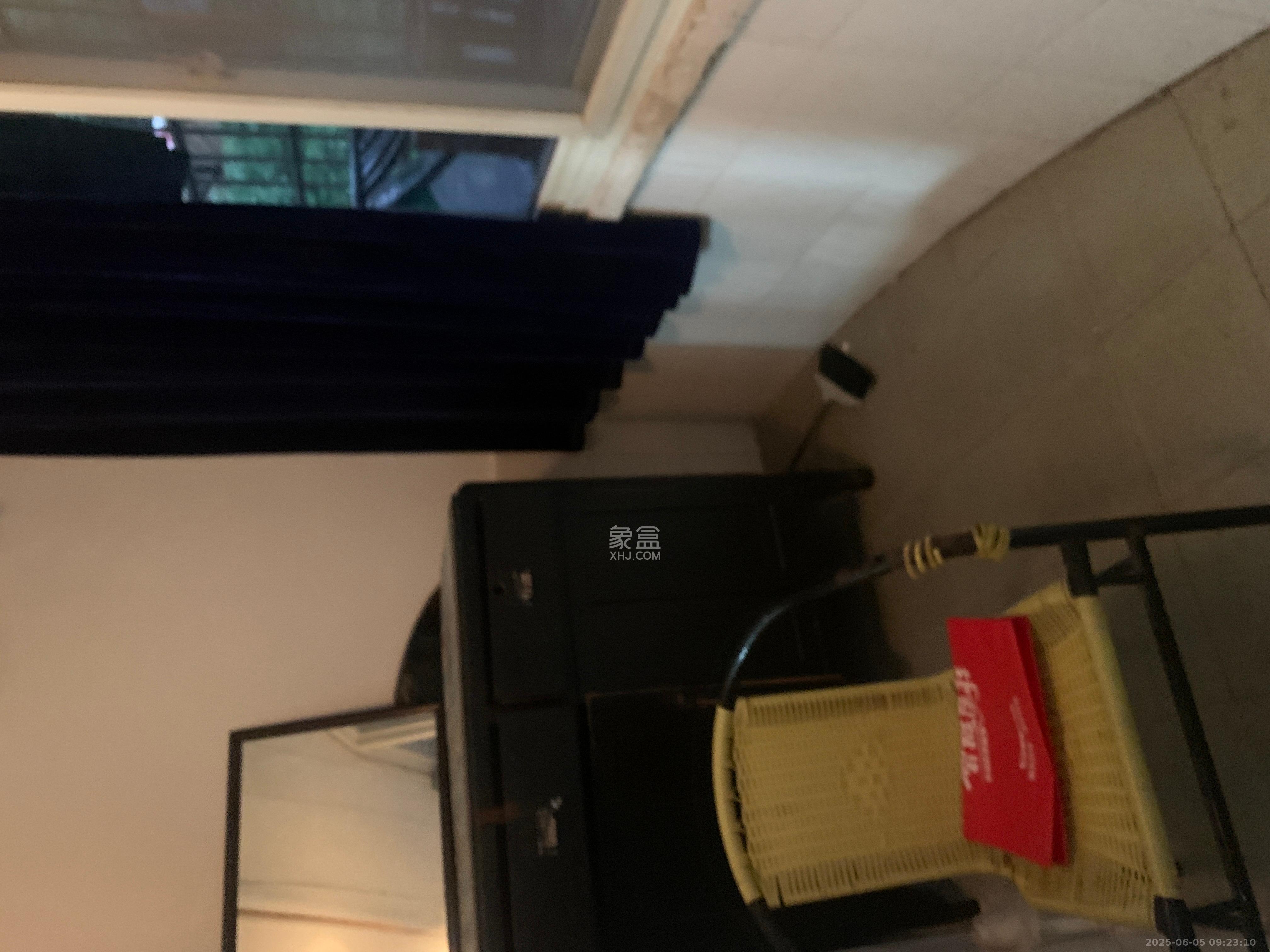 红花坡社区 2室1厅1卫 1200.0元/月 红花坡社区 2室1厅1卫 1200.0元/月室内图