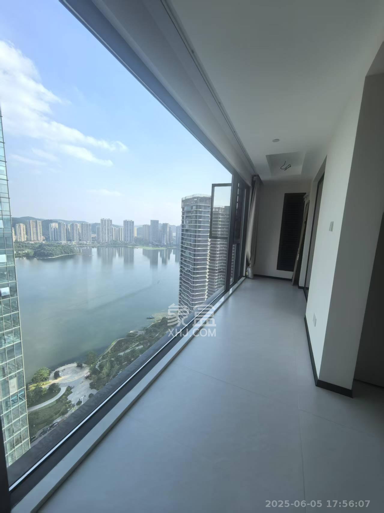 中建梅溪湖中心  4室2厅3卫   5800.00元/月室内图