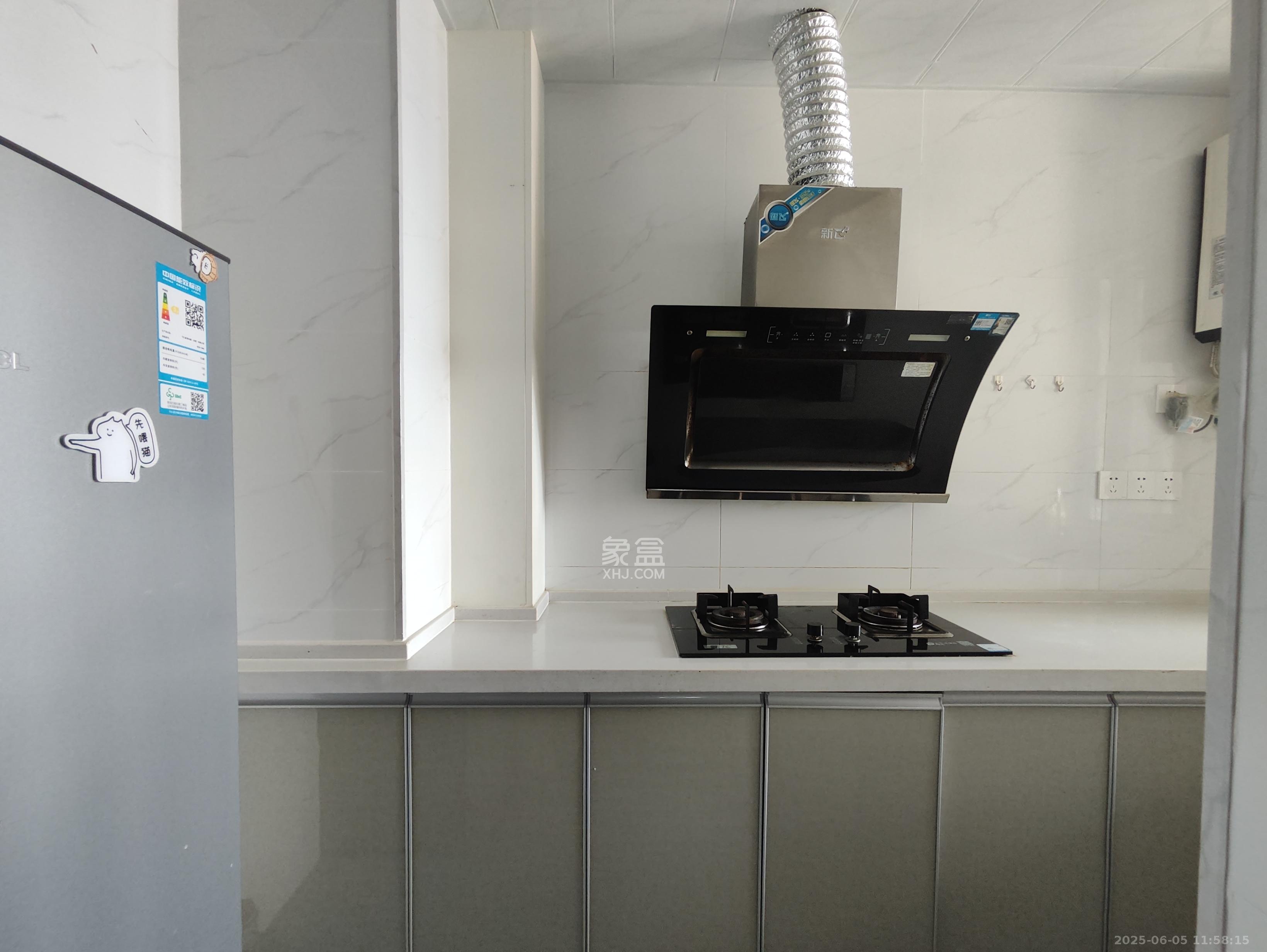 韭菜园嘉苑 2室1厅1卫 3300.0元/月 韭菜园嘉苑 2室1厅1卫 3300.0元/月室内图