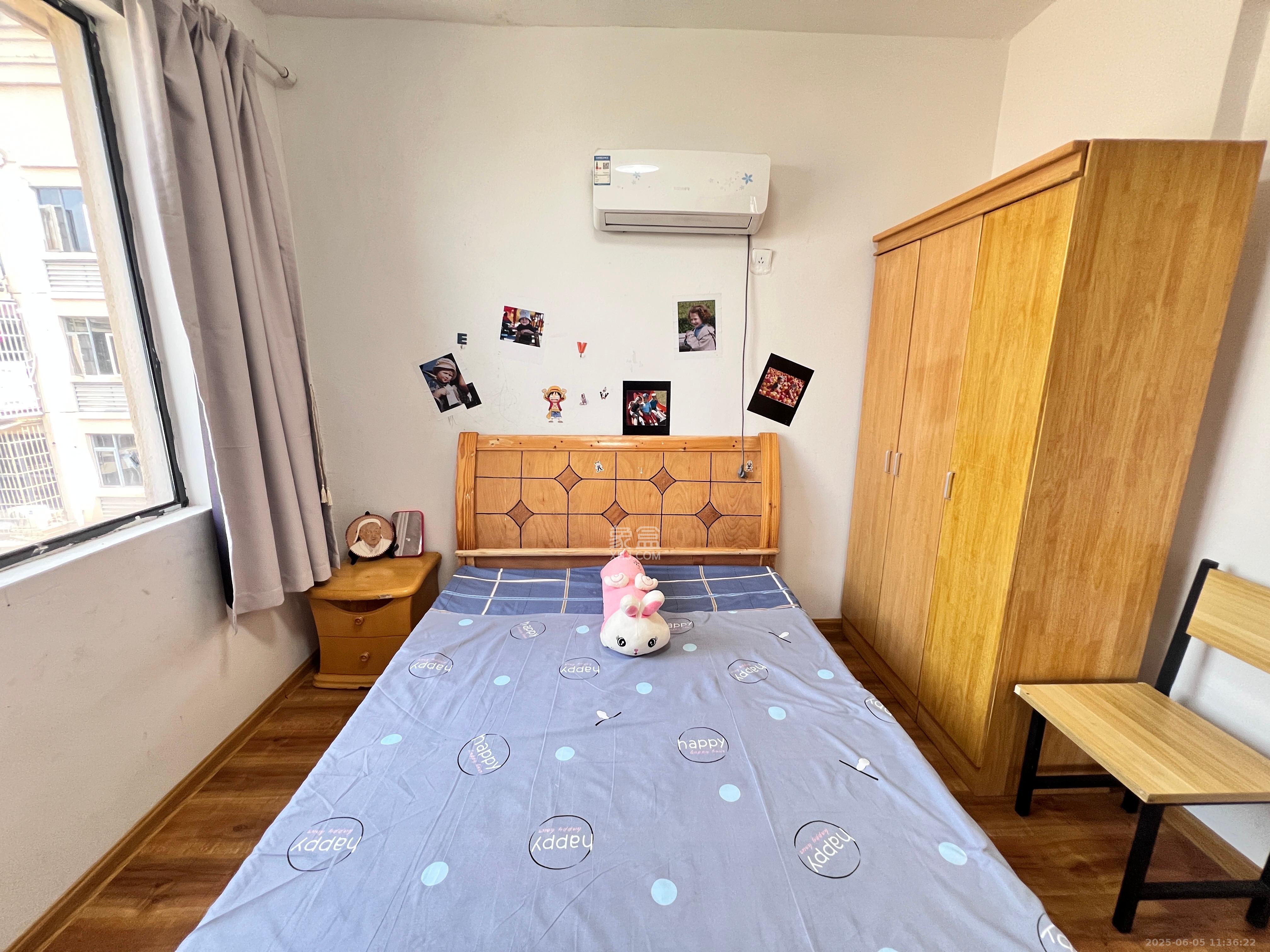 悦湖山  4室2厅1卫   2100.00元/月室内图