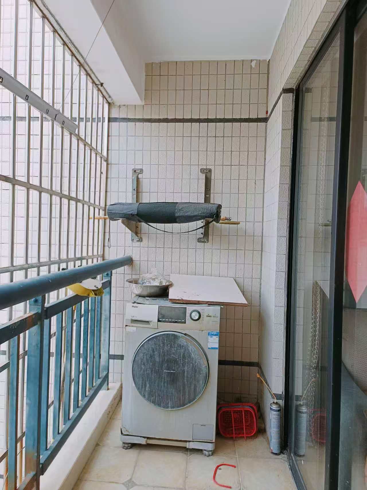 洛杉矶城  2室2厅1卫   103.00万室内图