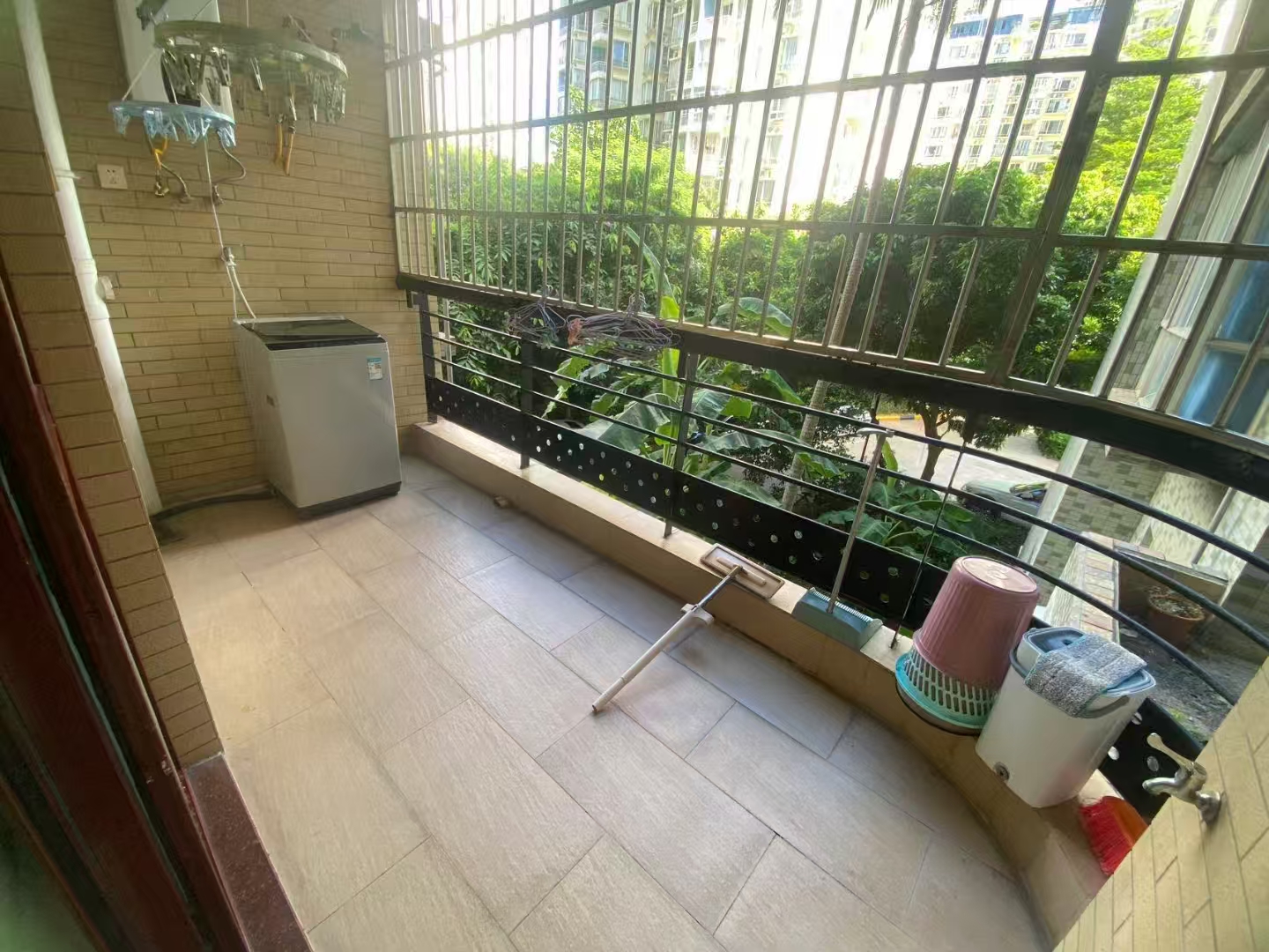 龙泉家园 3室2厅2卫 188.0万 龙泉家园 3室2厅2卫 188.0万室内图