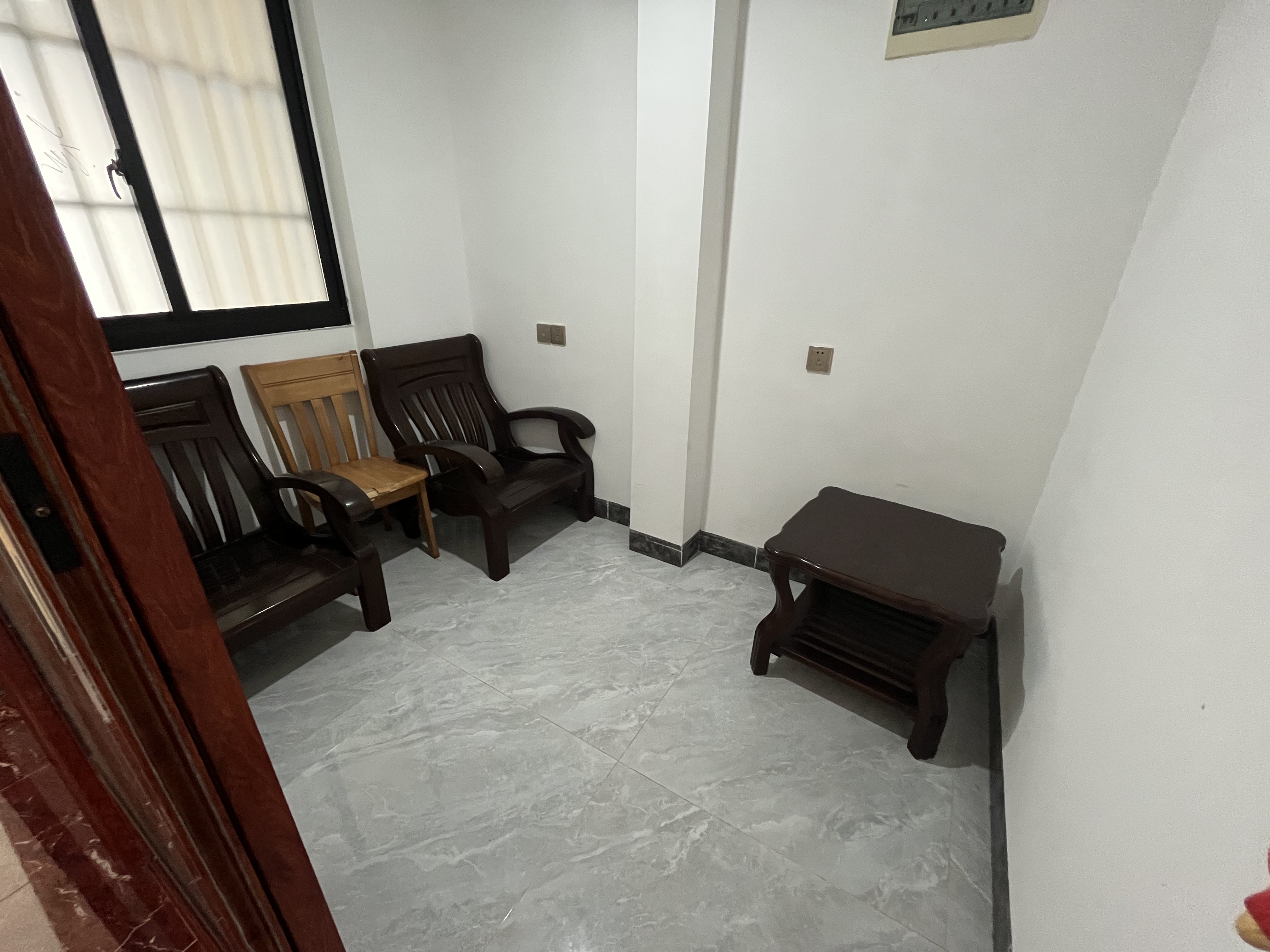 新大洲教师住宅小区 1室0厅0卫 1800.0元/月 新大洲教师住宅小区 1室0厅0卫 1800.0元/月室内图