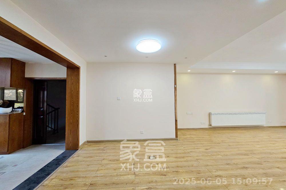 茂华国际湘 3室2厅2卫 2900.0元/月 茂华国际湘 3室2厅2卫 2900.0元/月室内图