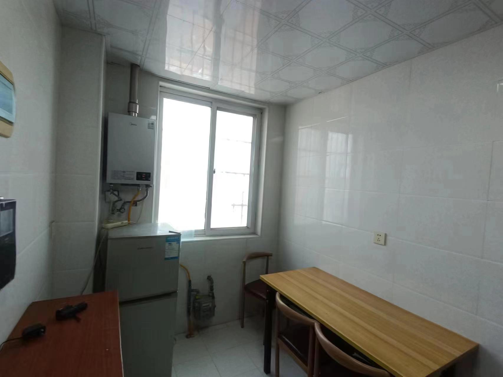 冠都现代城(冠都幸福彼岸) 1室1厅1卫 900.0元/月 冠都现代城(冠都幸福彼岸) 1室1厅1卫 900.0元/月室内图