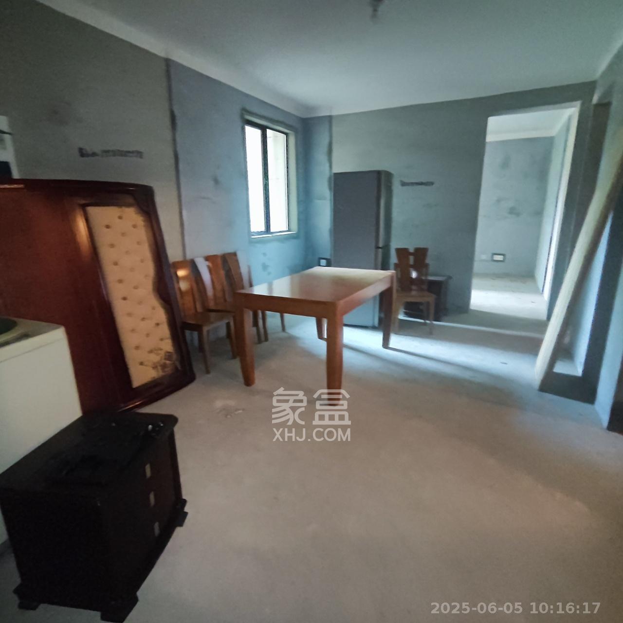 锦天金岸雅苑  2室1厅1卫    1000.0元/月 锦天金岸雅苑  2室1厅1卫    1000.0元/月室内图