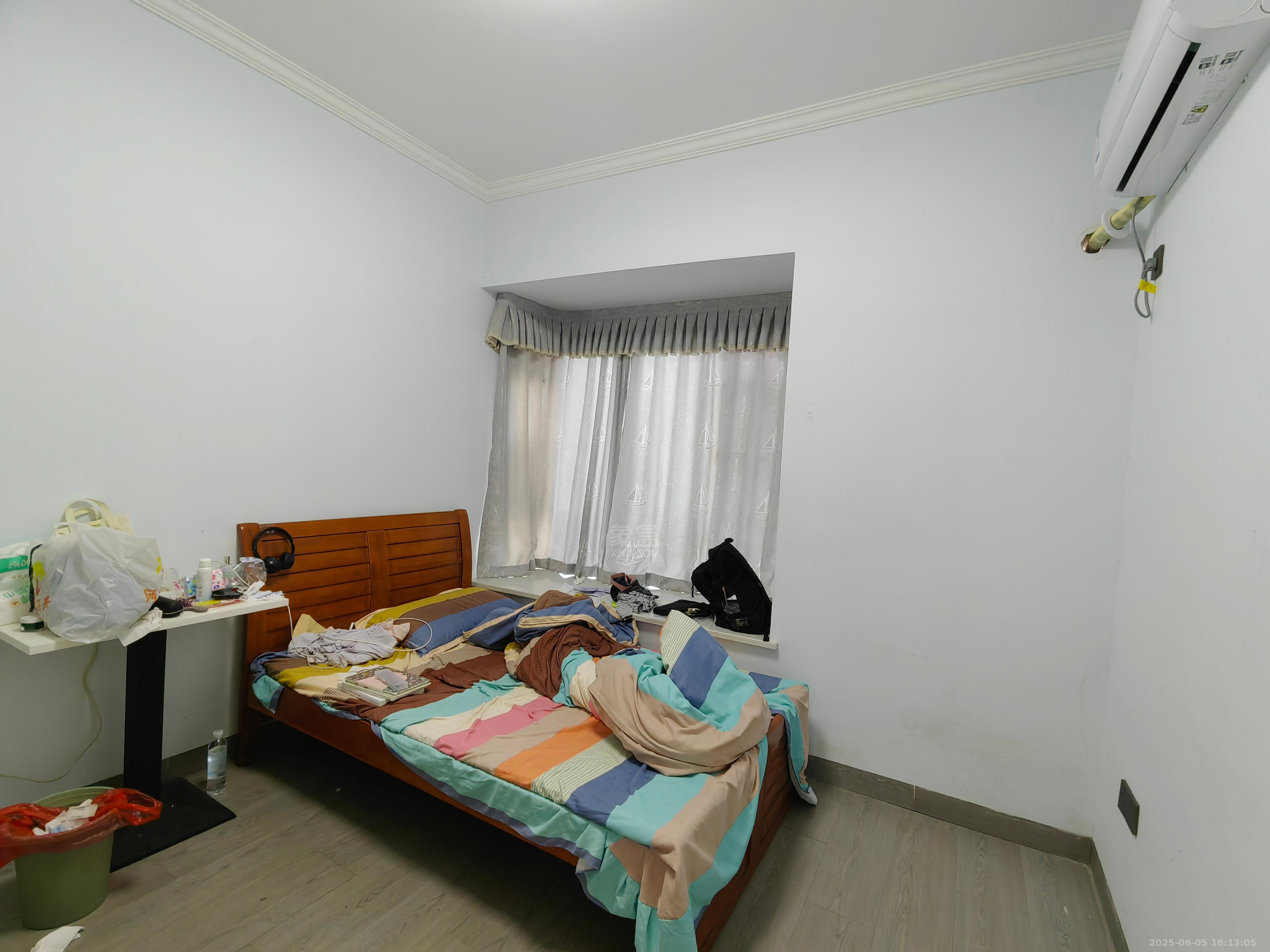 华晨藏龙湾 3室2厅2卫 1600.0元/月 华晨藏龙湾 3室2厅2卫 1600.0元/月室内图