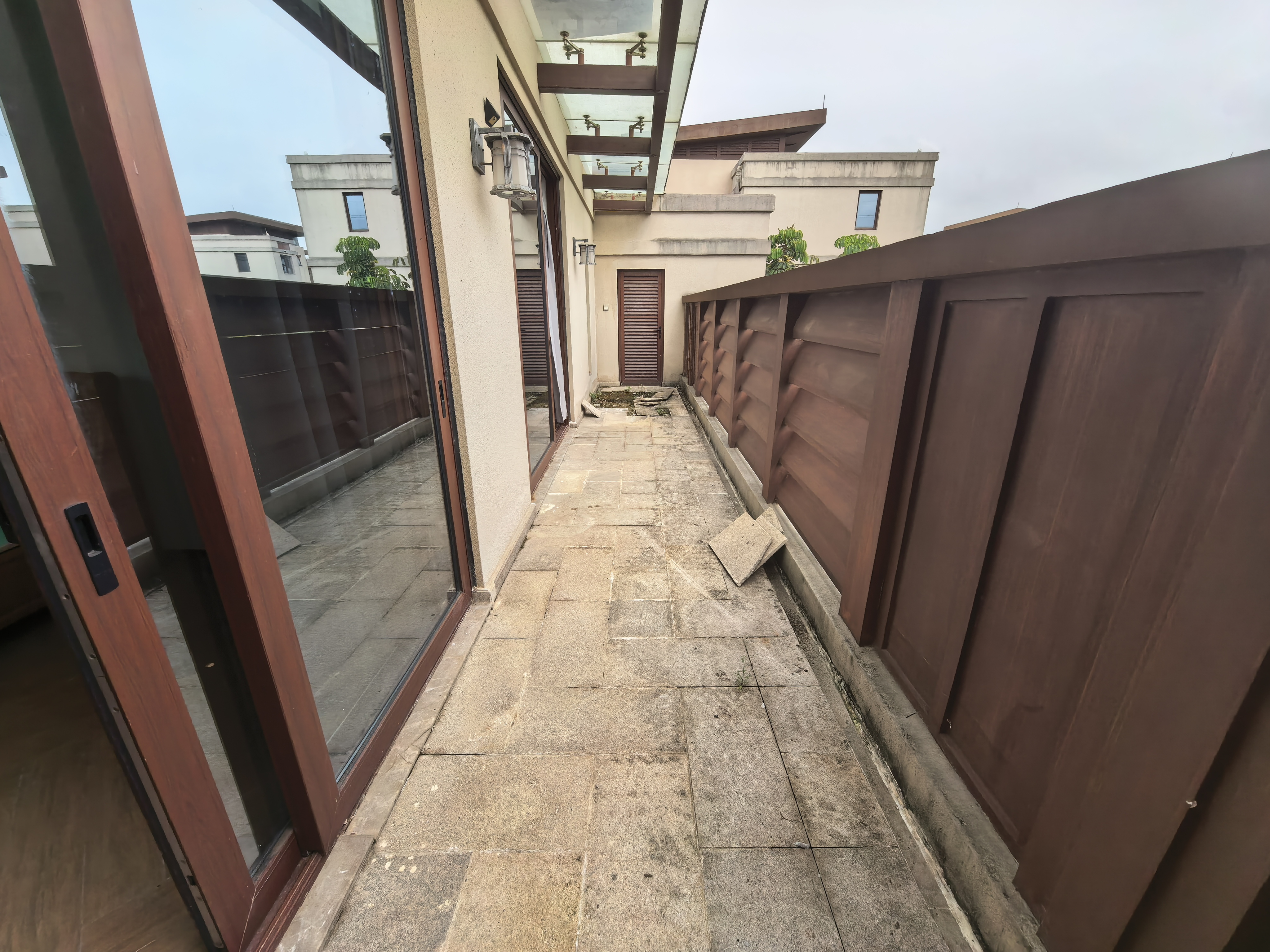 孔雀山沁源汇一期 3室2厅2卫 270.0万 孔雀山沁源汇一期 3室2厅2卫 270.0万客厅