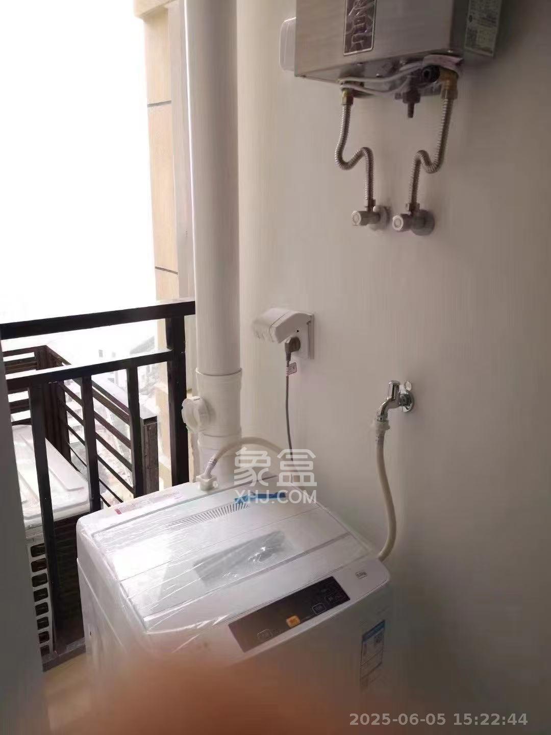 中建信和城  1室1厅1卫   1600.00元/月室内图