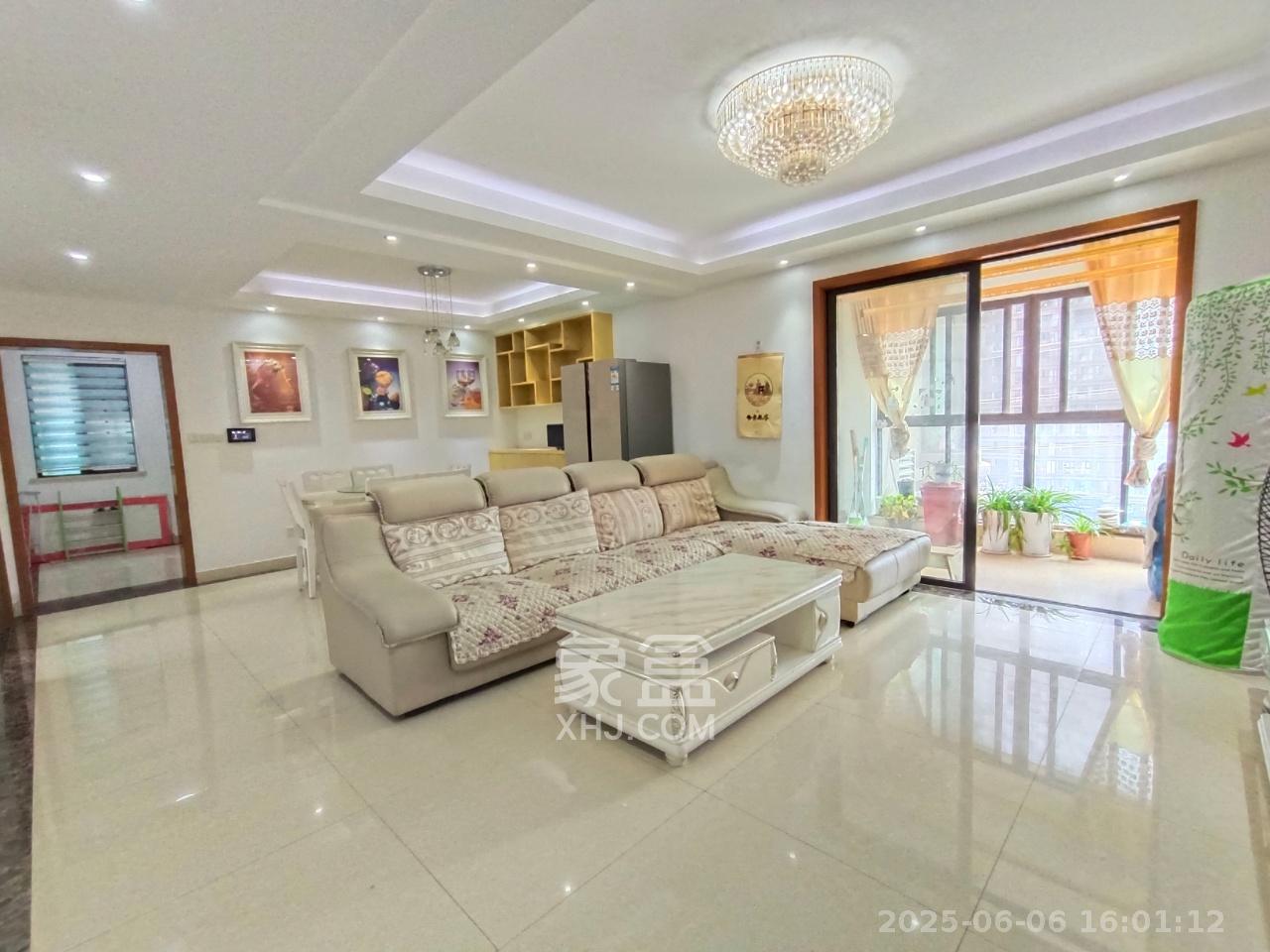 润和紫郡一期 3室2厅2卫 2000.0元/月 润和紫郡一期 3室2厅2卫 2000.0元/月室内图