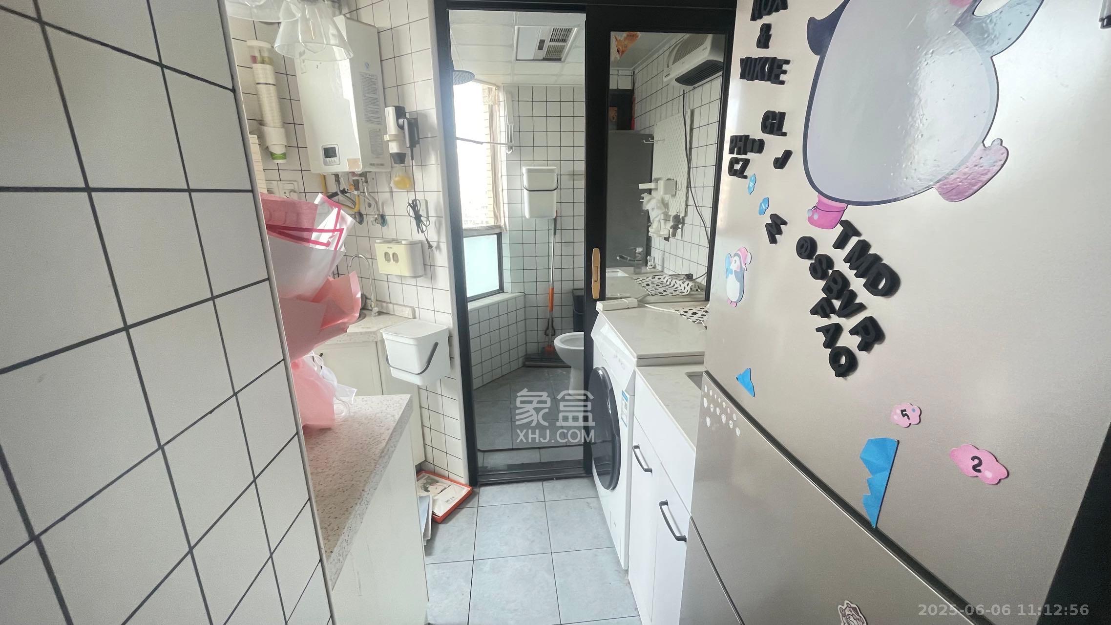 橘郡礼顿山 1室1厅1卫 1200.0元/月 橘郡礼顿山 1室1厅1卫 1200.0元/月室内图